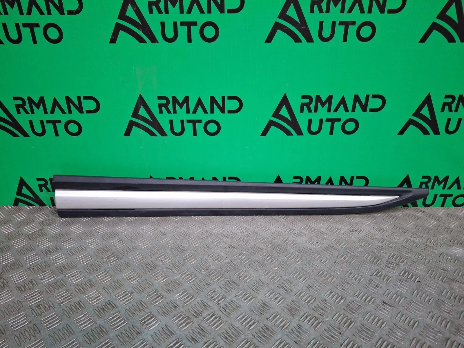 Молдинг двери MItsubishi Outlander 2015-нв 3