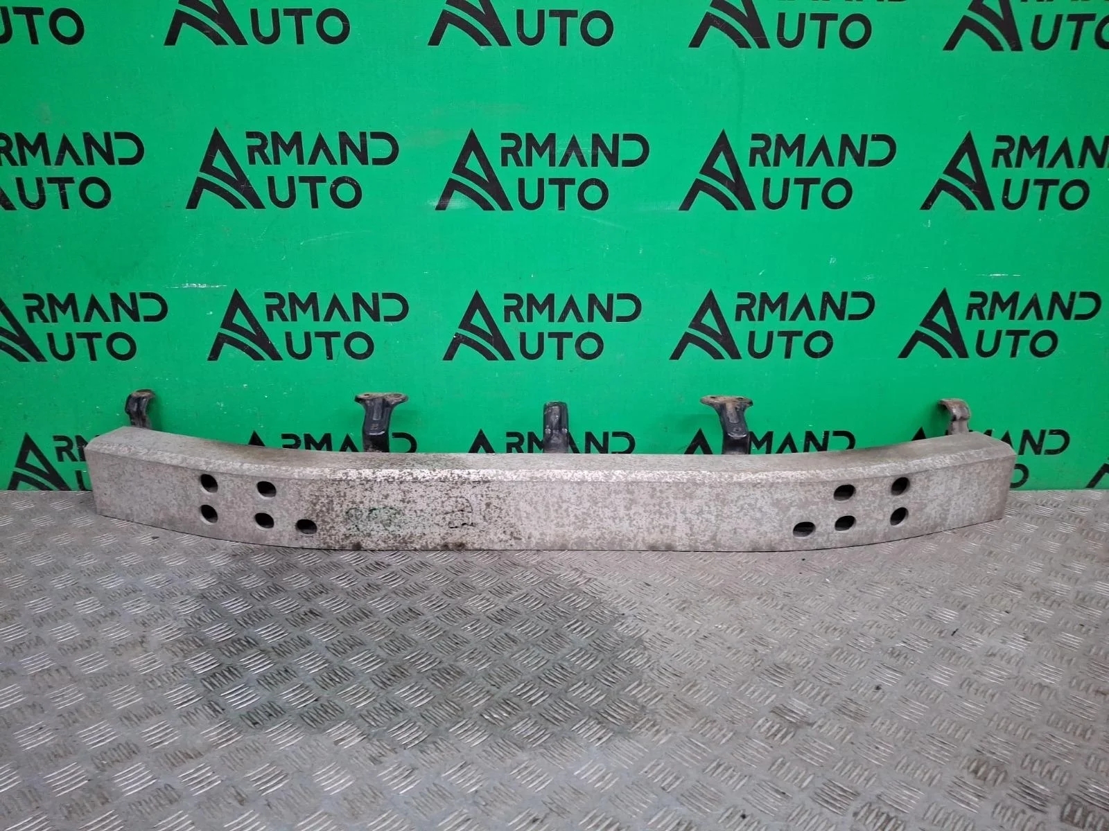 Усилитель бампера Toyota Land Cruiser Prado 2013-2017 150