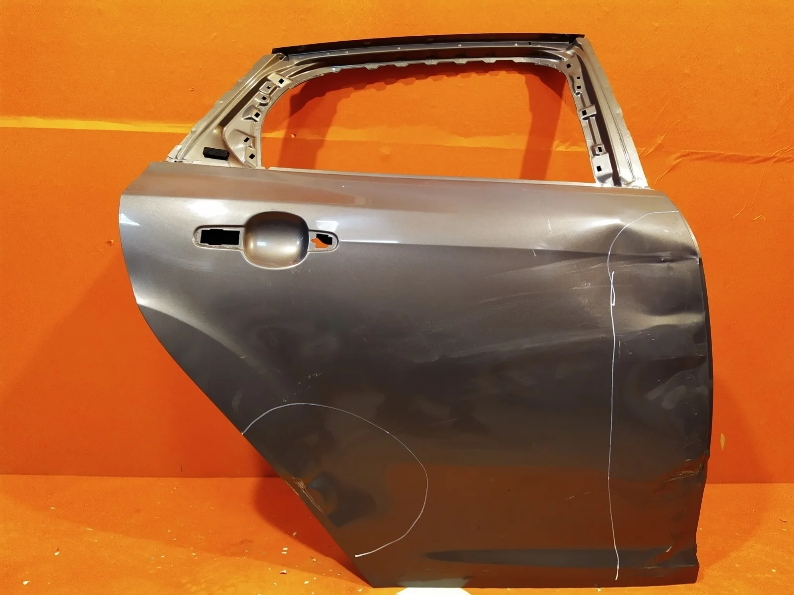 Дверь Ford Focus 2011-2019 3