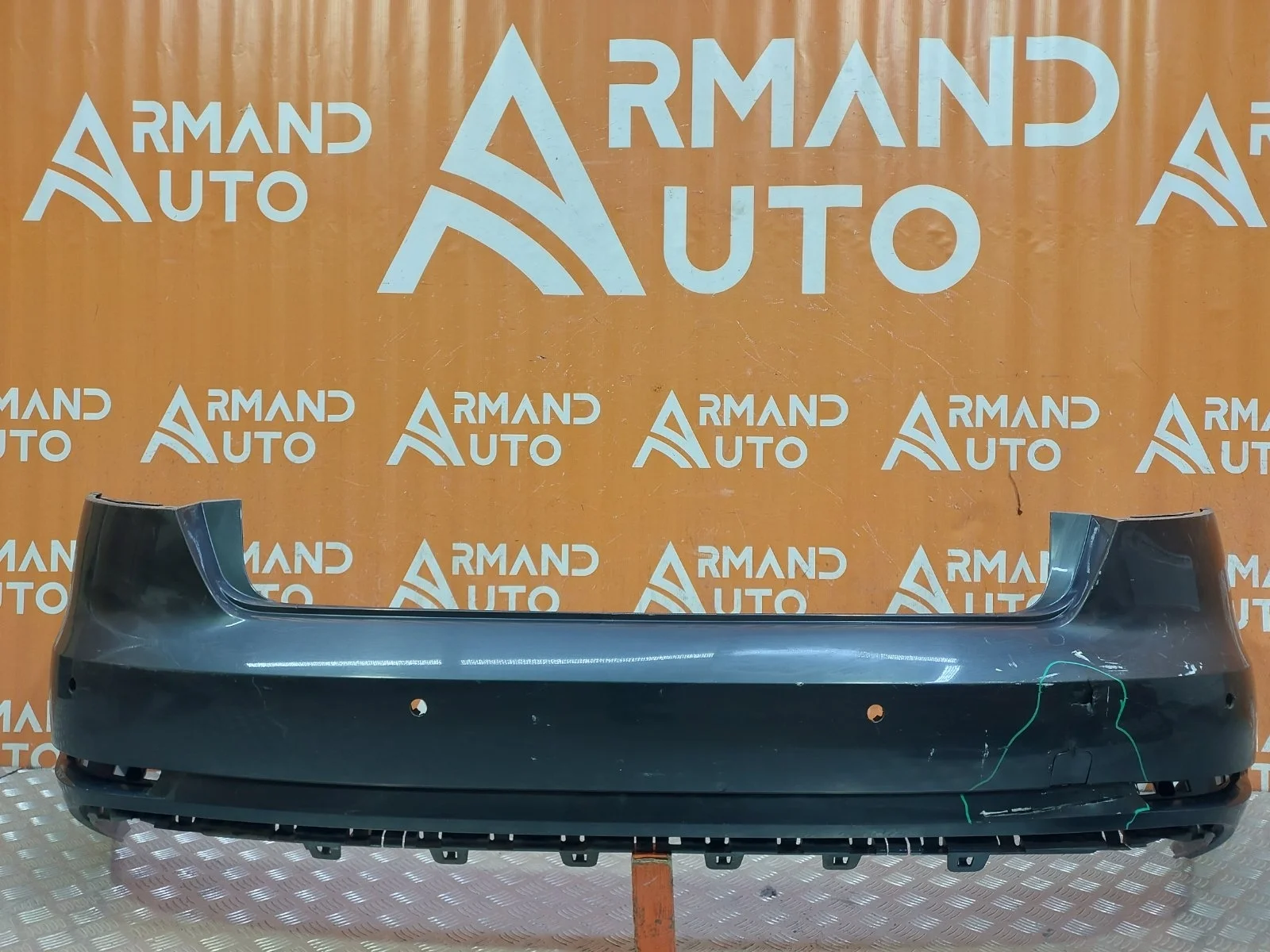 Бампер Audi A4 2015-2020 B9