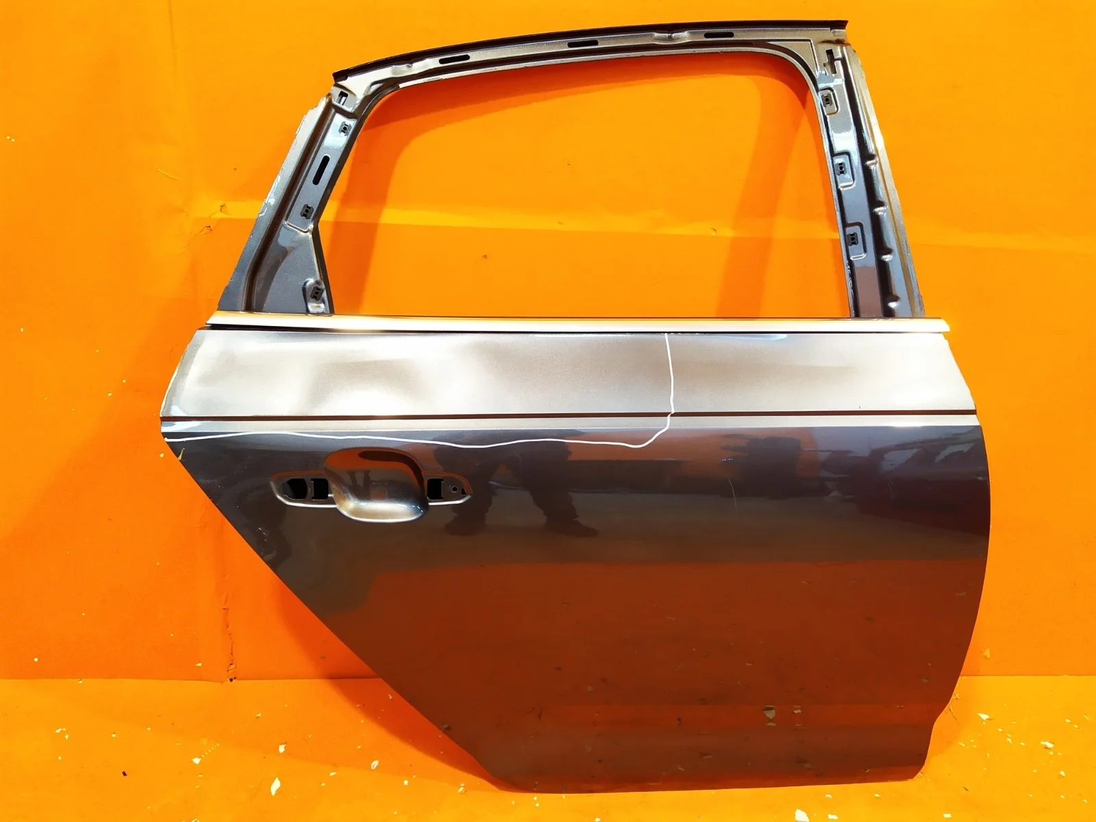 Дверь Audi A4 2015-2020 B9