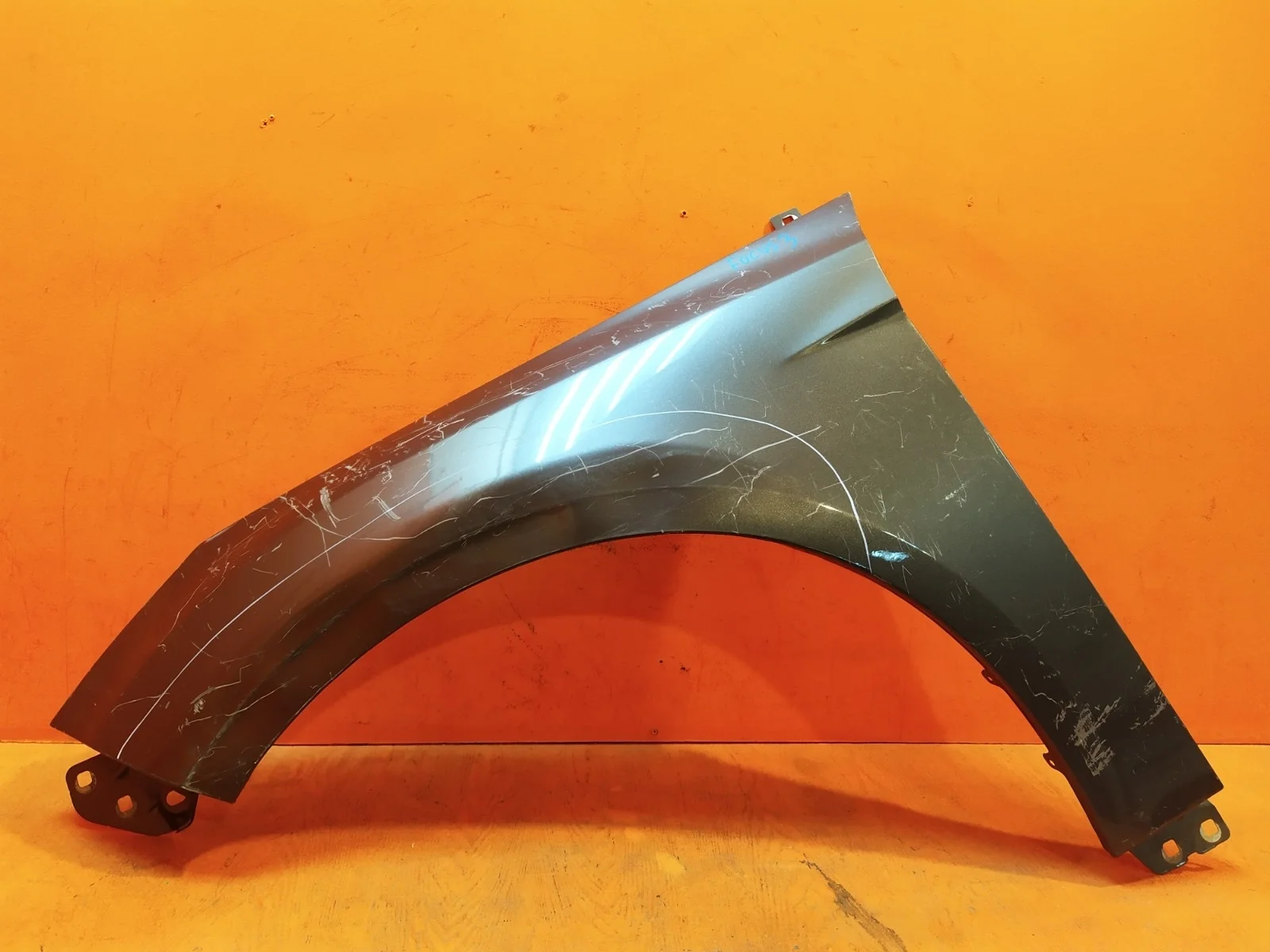 Крыло Ford Focus 2011-2019 3