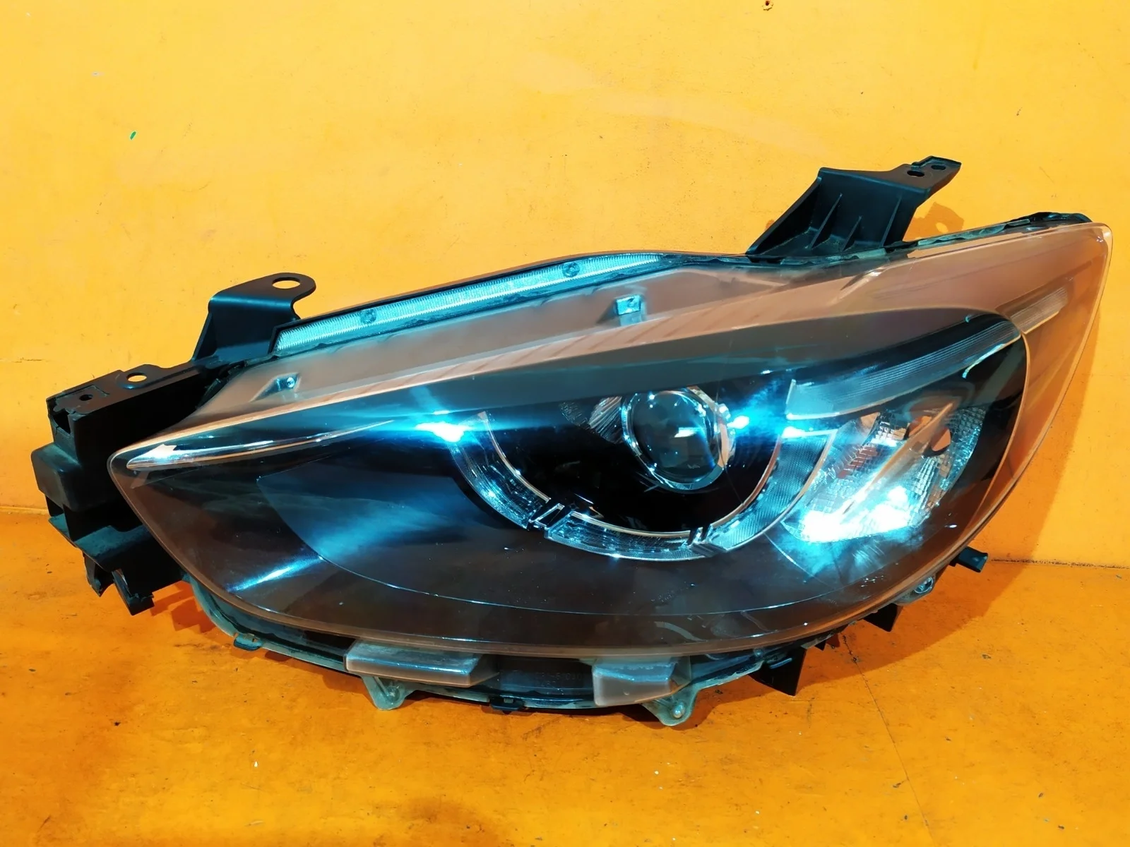 Фара Mazda CX-5 2015-2017