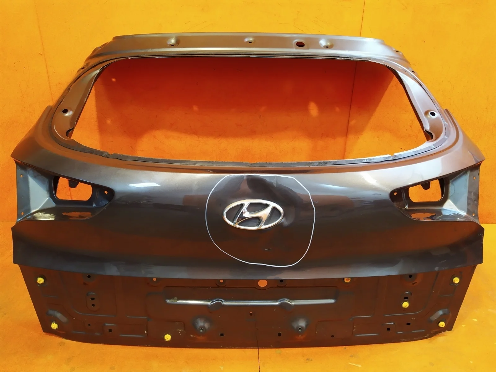 Дверь багажника Hyundai Tucson 2015-2018 3