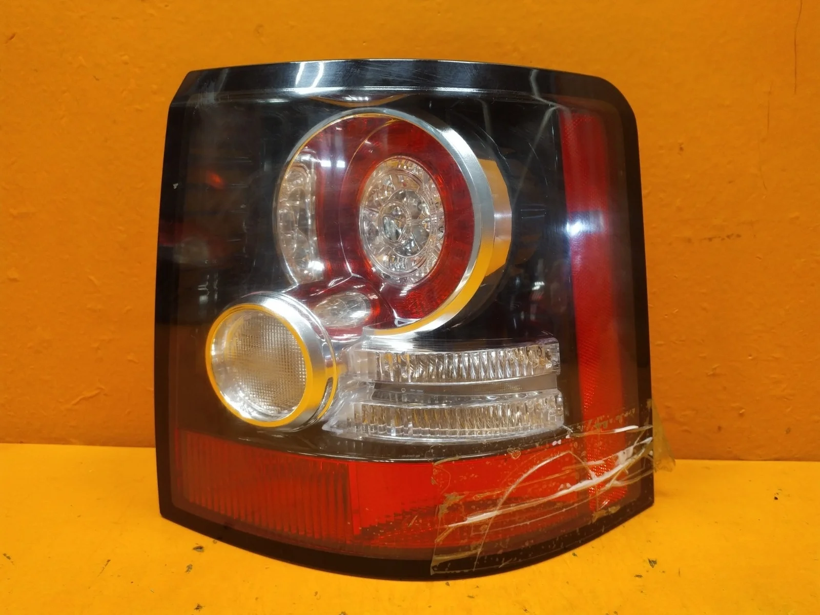 Фонарь Land Rover Range Sport 2009-2013 L320