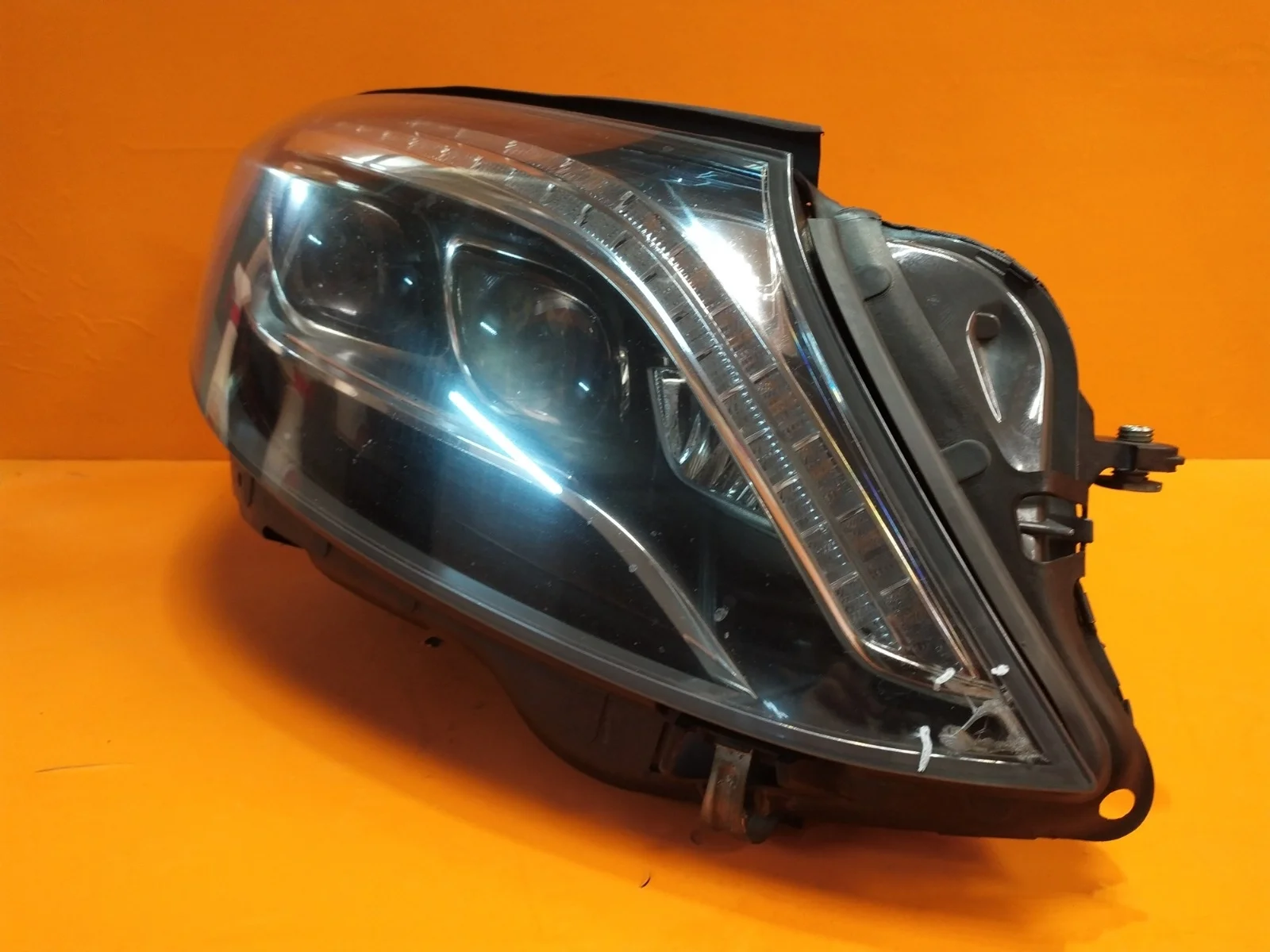 Фара Mercedes -class 2013-2017 W222