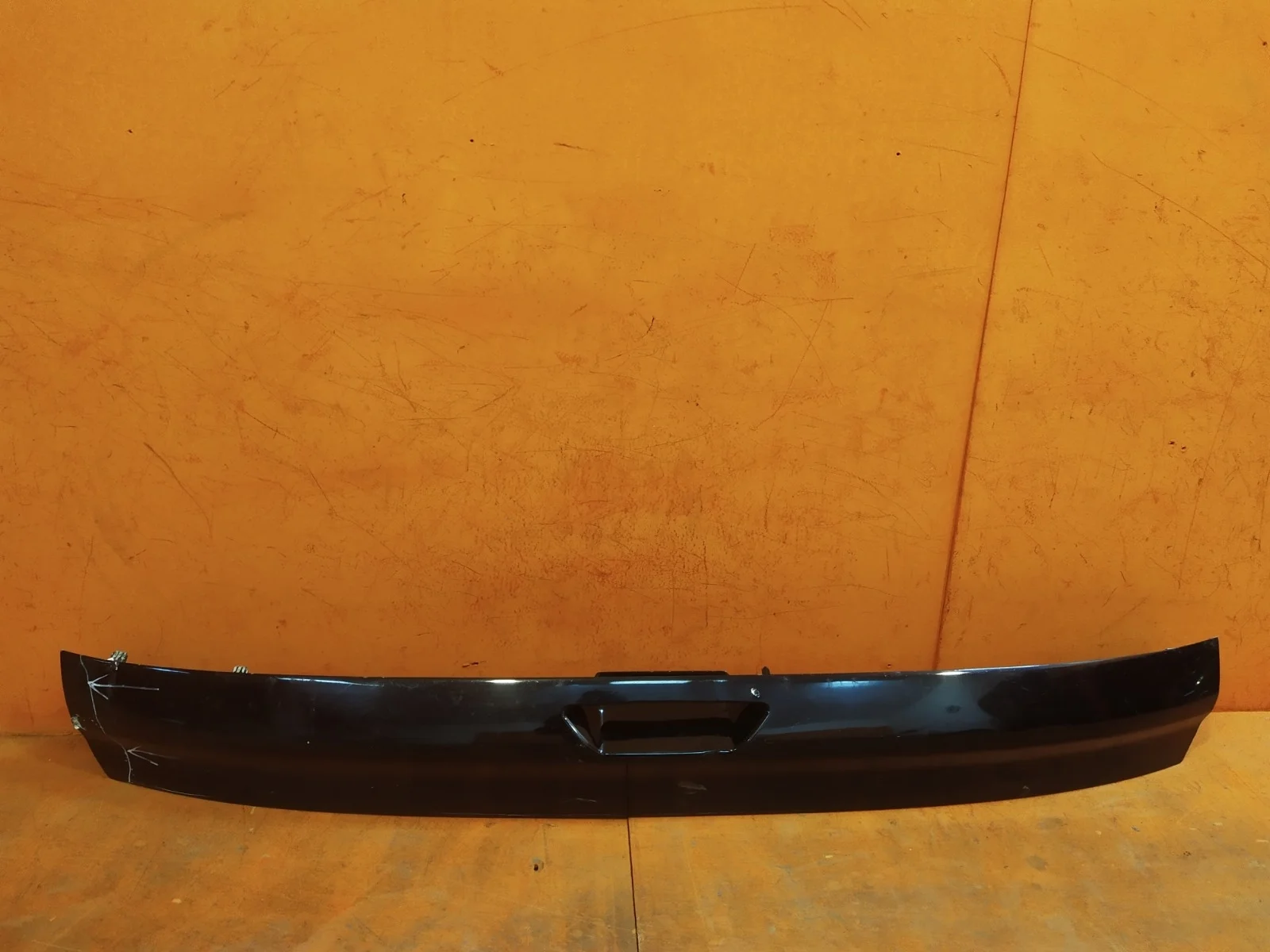 Накладка двери багажника Ford Kuga 2012-2019 CBS