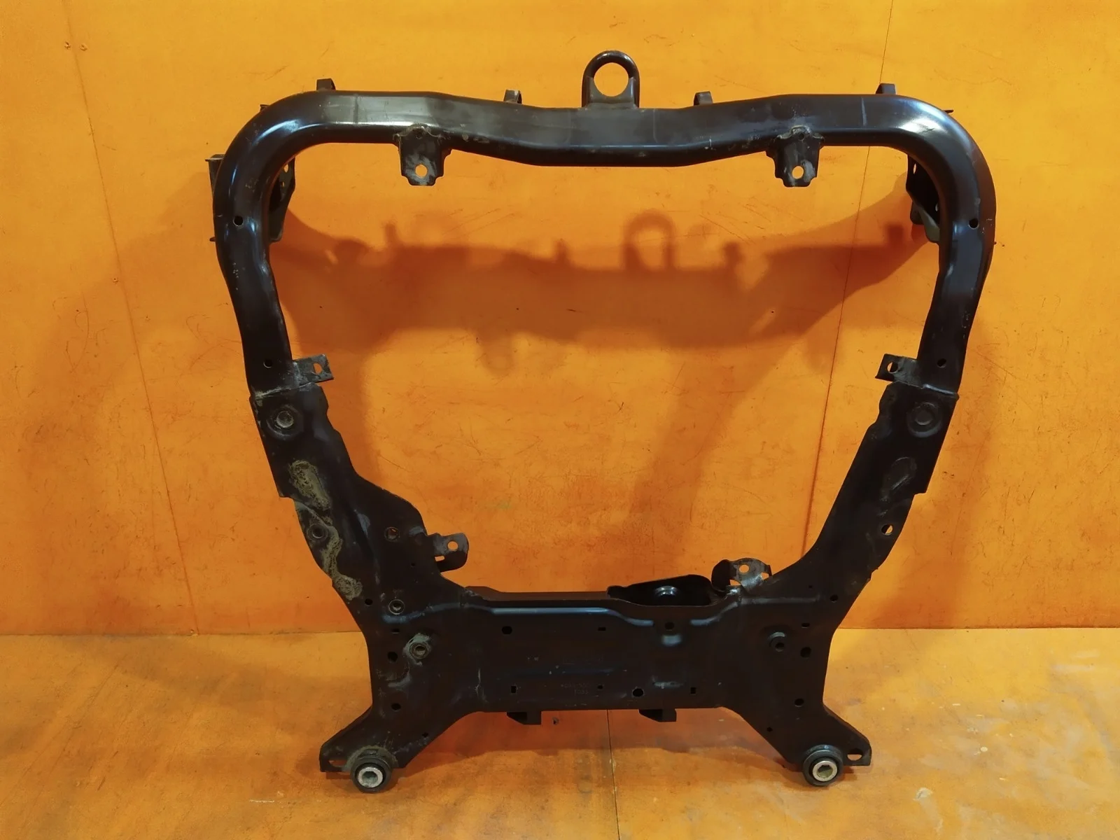 Подрамник Land Rover Freelander 2006-2014