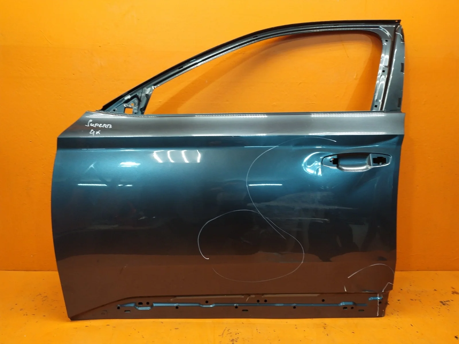 Дверь Skoda Superb 2015-нв 3