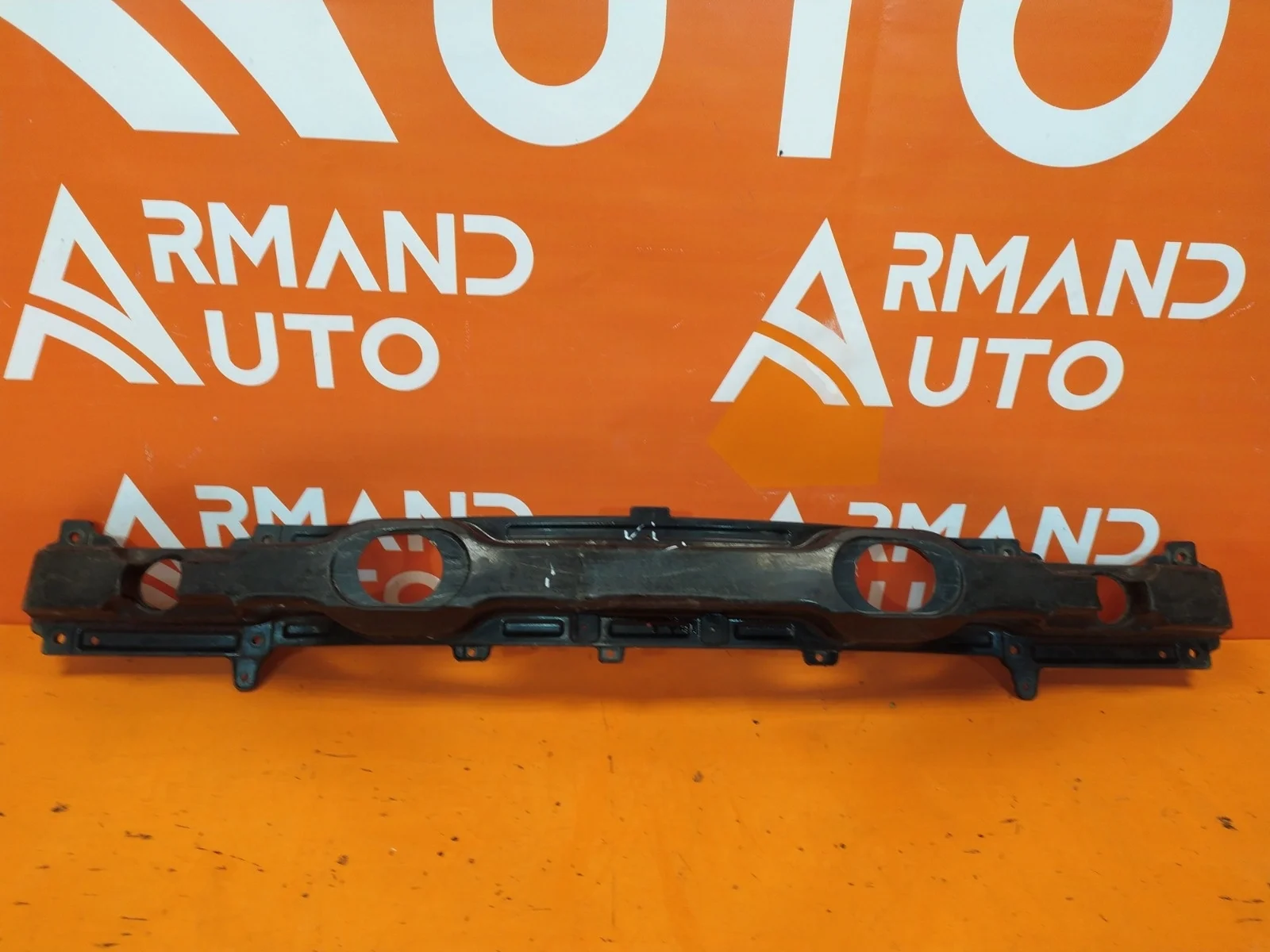 Усилитель бампера Hyundai Ix35 2010-2015