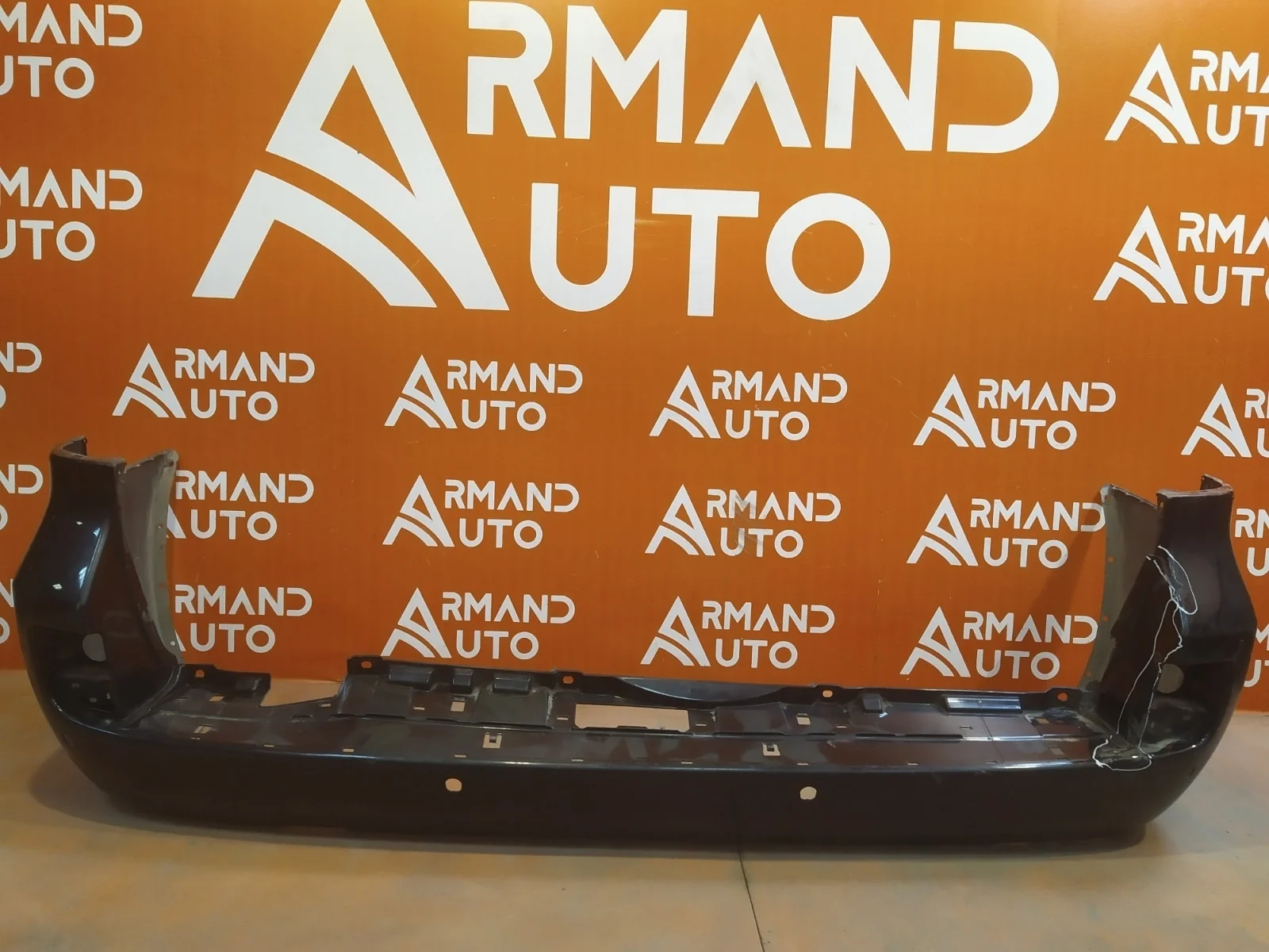 Бампер Toyota Land Cruiser 2015-2021 200