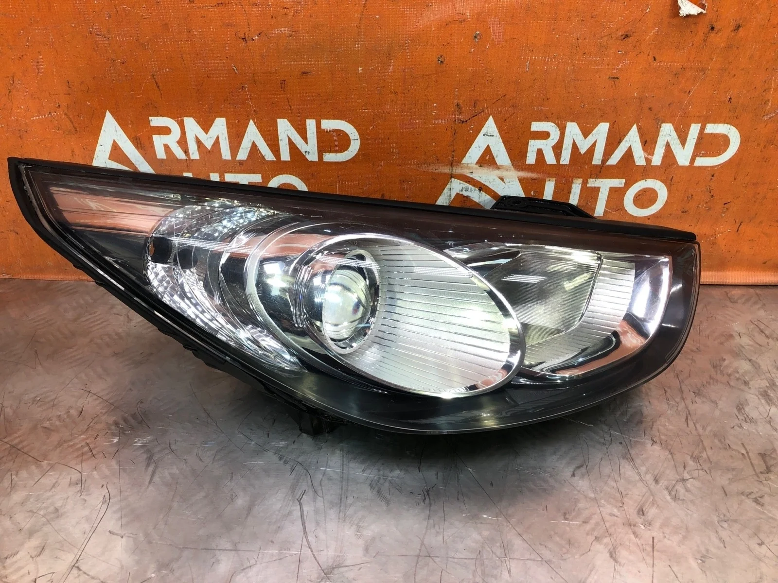 Фара Hyundai Ix35 2010-2013