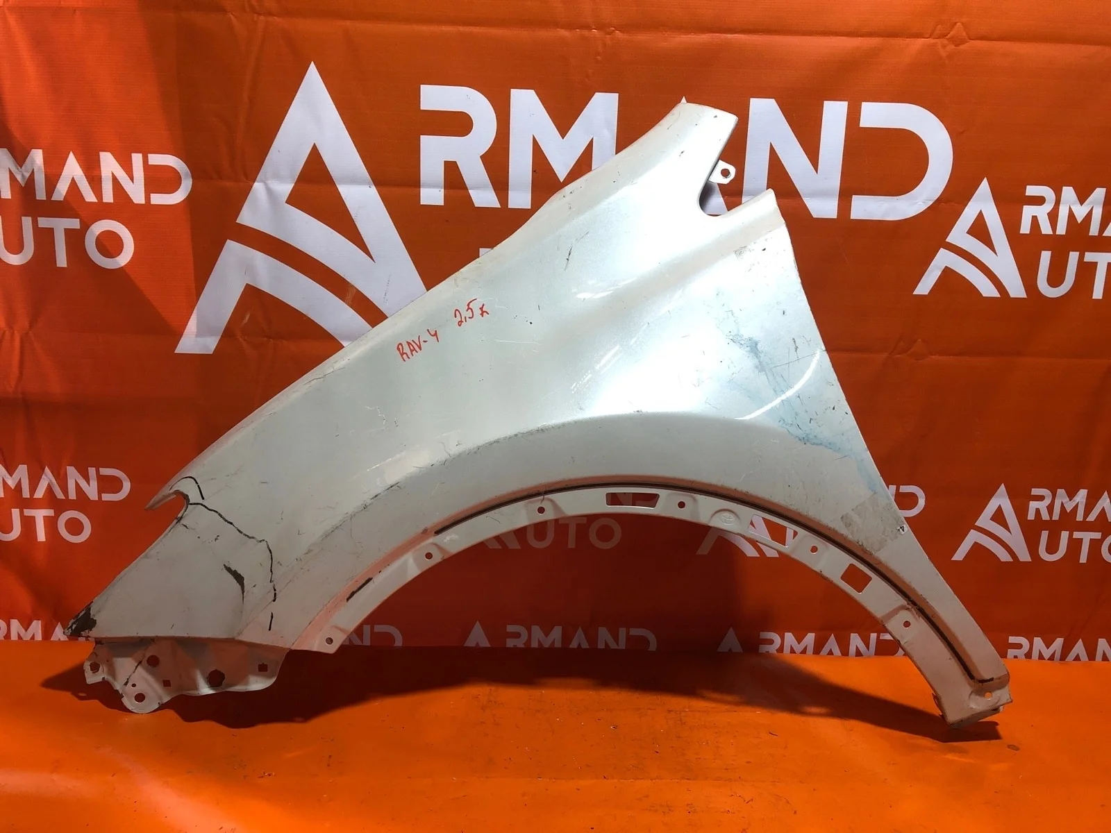 Крыло Toyota RAV4 2012-2019 CA40