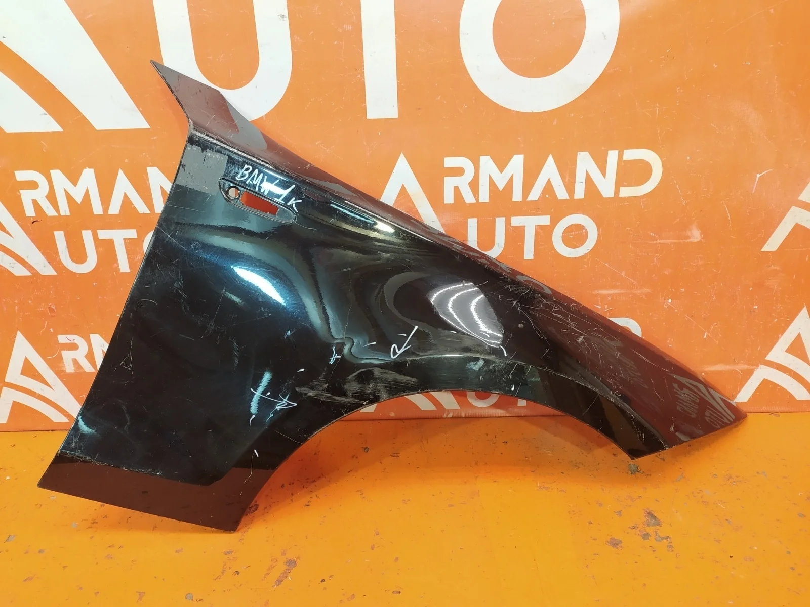 Крыло BMW 1 series 2004-2011 E81 E82 E87 E88