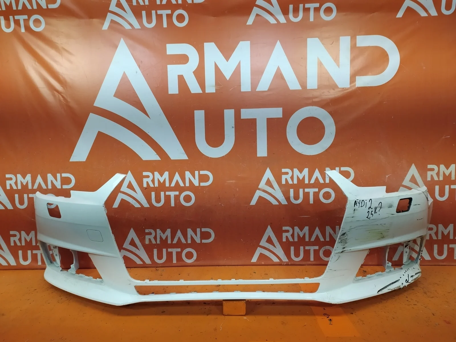 Бампер Audi A4 2015-2020 B9