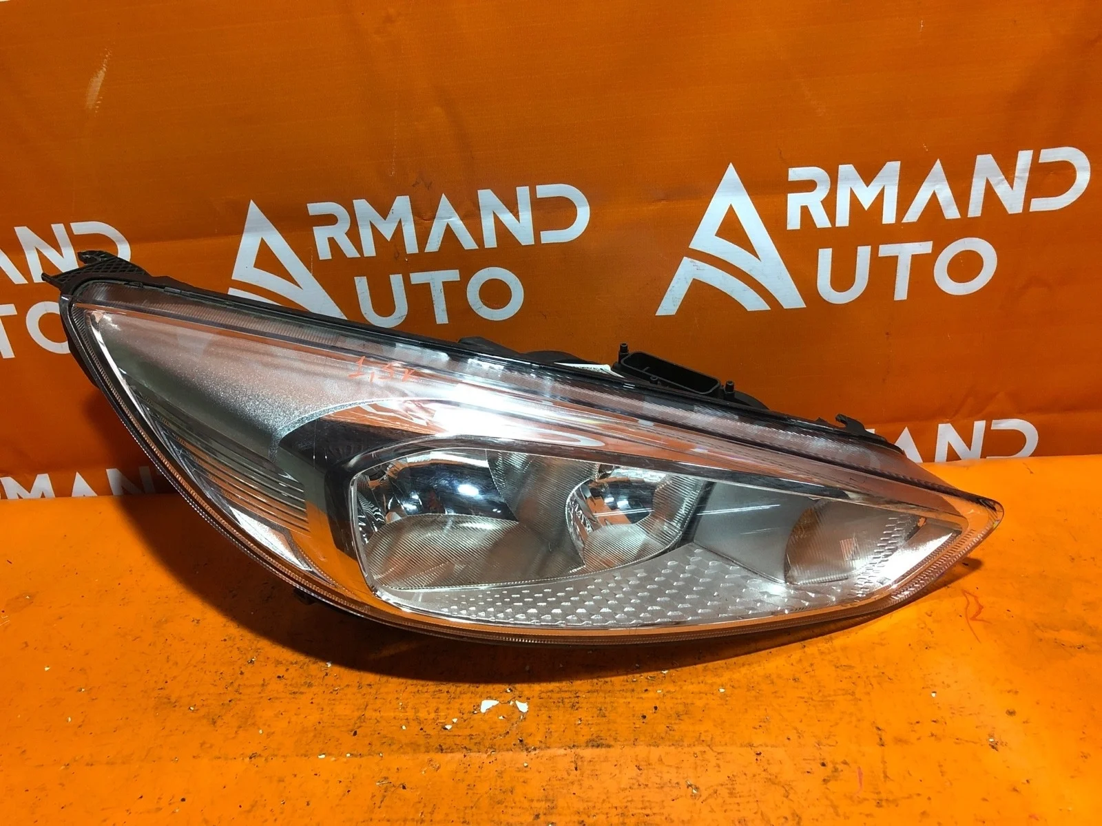 Фара Ford Focus 2014-2019 3