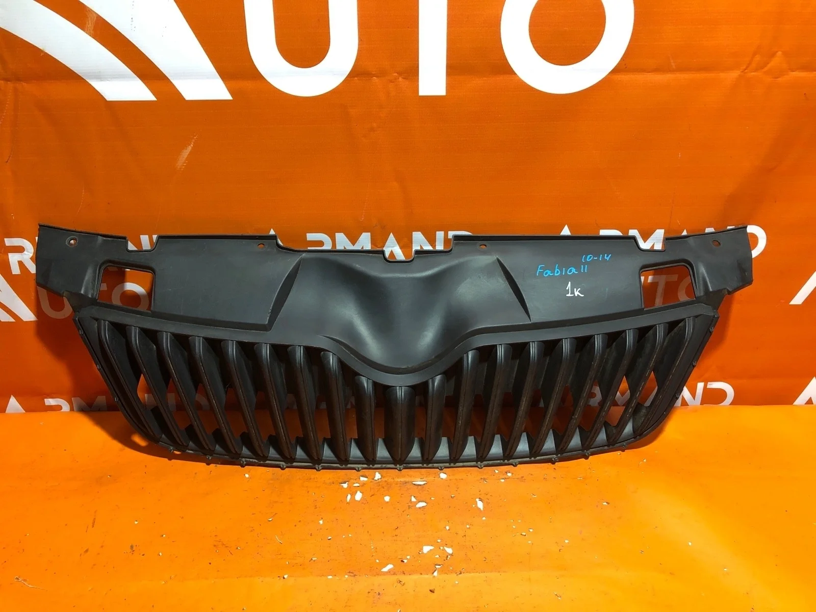 Решетка радиатора Skoda Fabia 2010-2014 5J