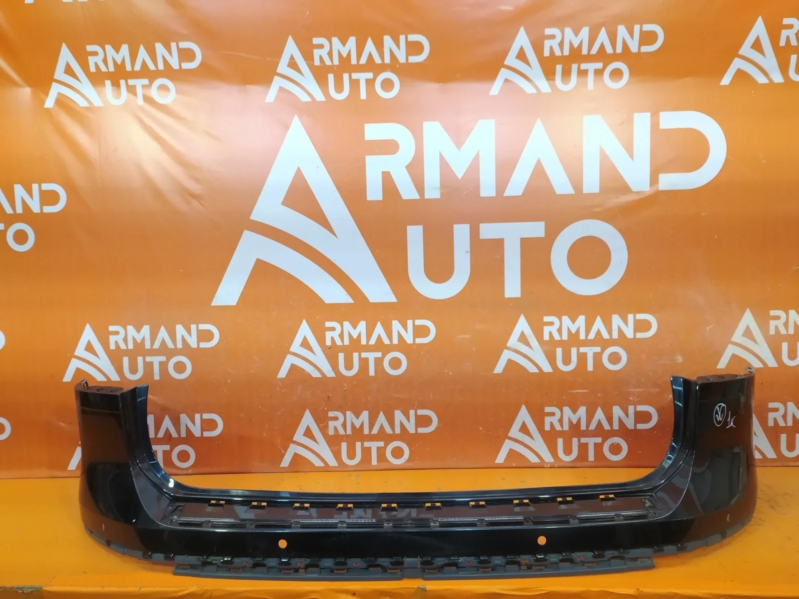 Бампер Volkswagen Touareg 2014-2018