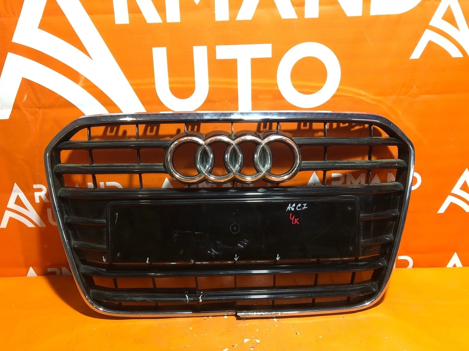 Решетка радиатора Audi A6 2011-2014 C7