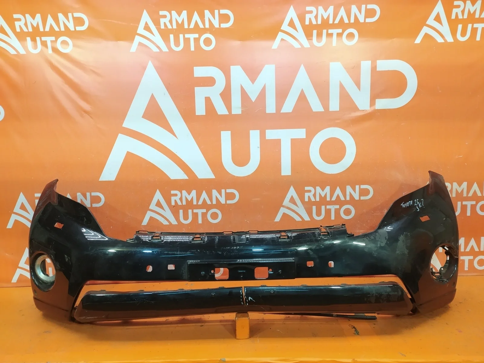 Бампер Toyota Land Cruiser Prado 2013-2017 150