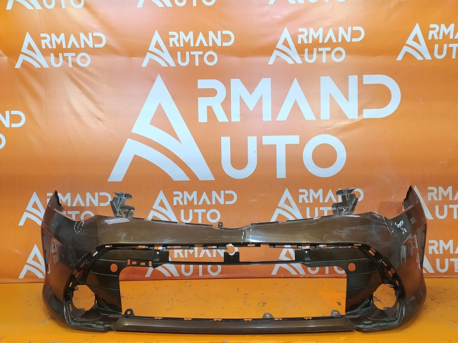 Бампер Toyota Camry 2014-2018 7 XV50