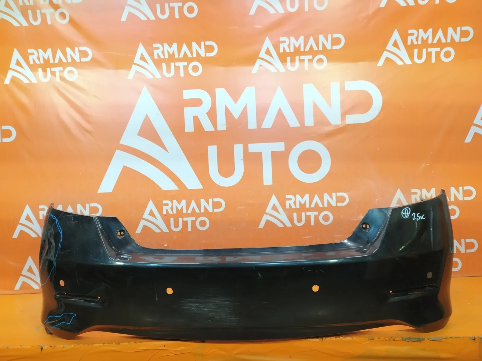 Бампер Toyota Camry 2011-2014 7 XV50