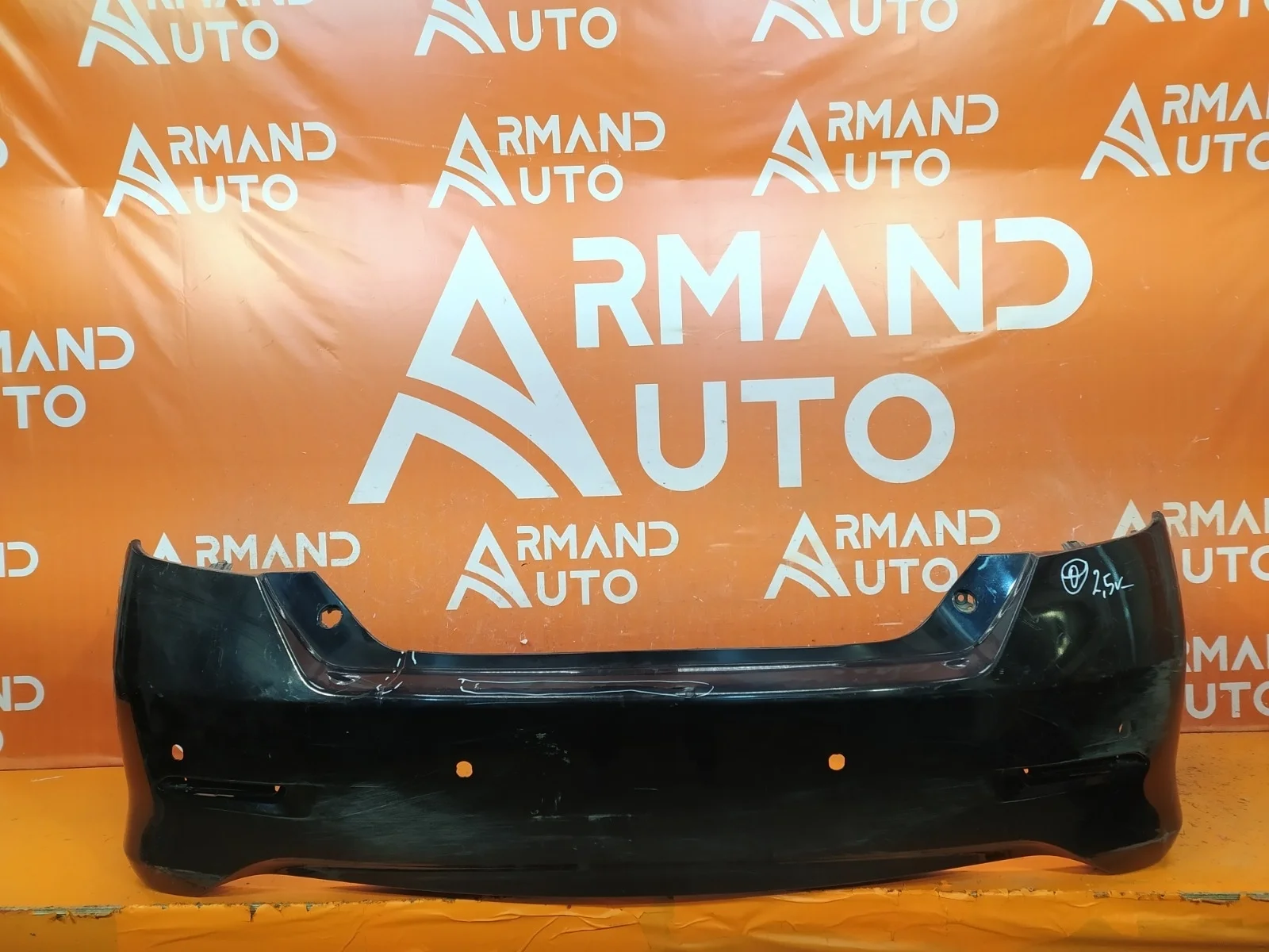 Бампер Toyota Camry 2011-2014 7 XV50