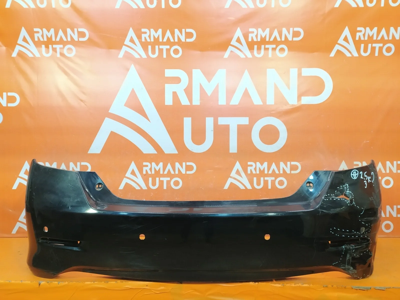 Бампер Toyota Camry 2011-2014 7 XV50