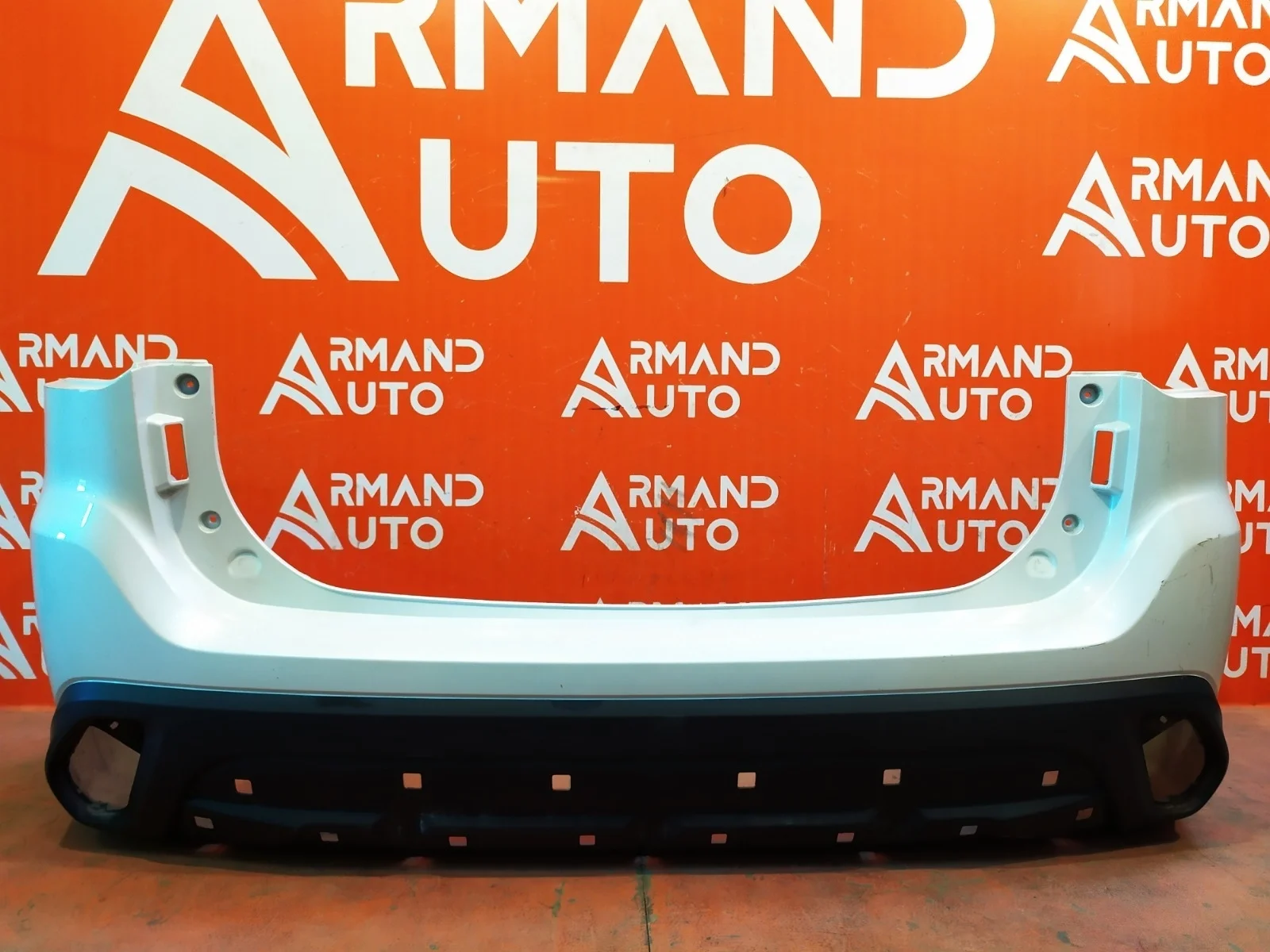 Бампер Mitsubishi Outlander 2018-нв 3
