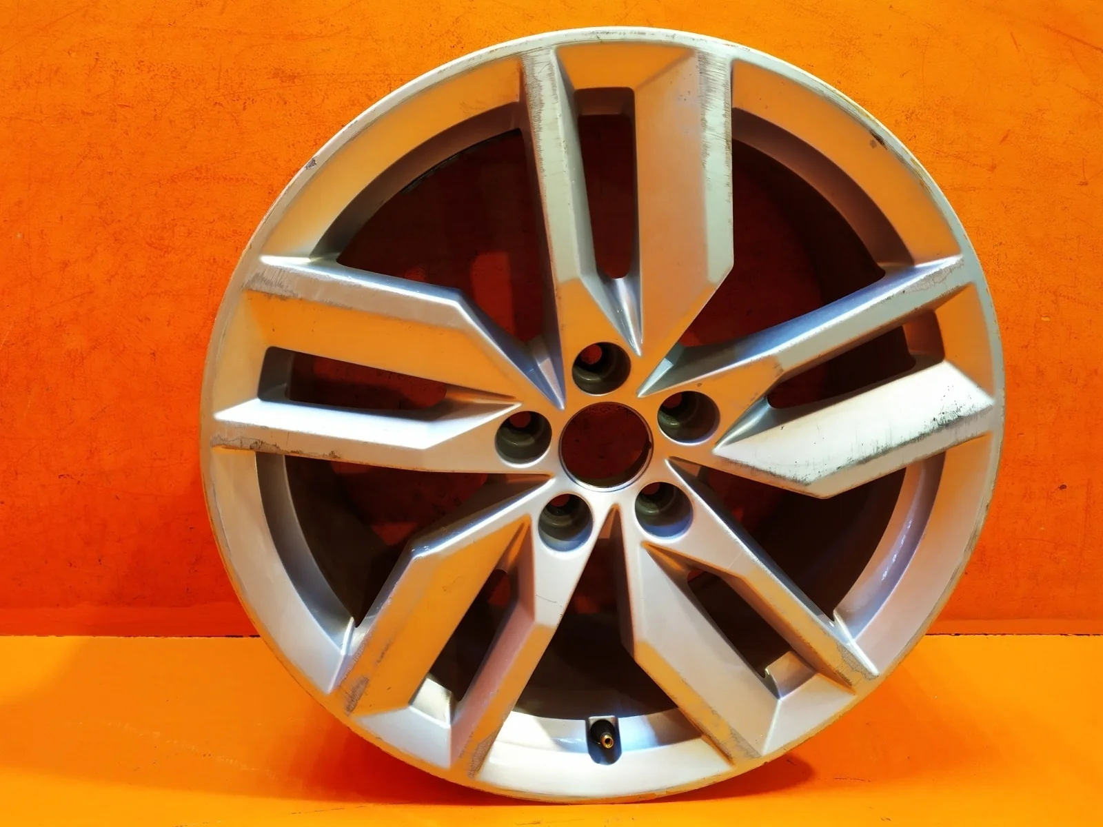 Диск колёсный r18 Audi Q5 2 FY