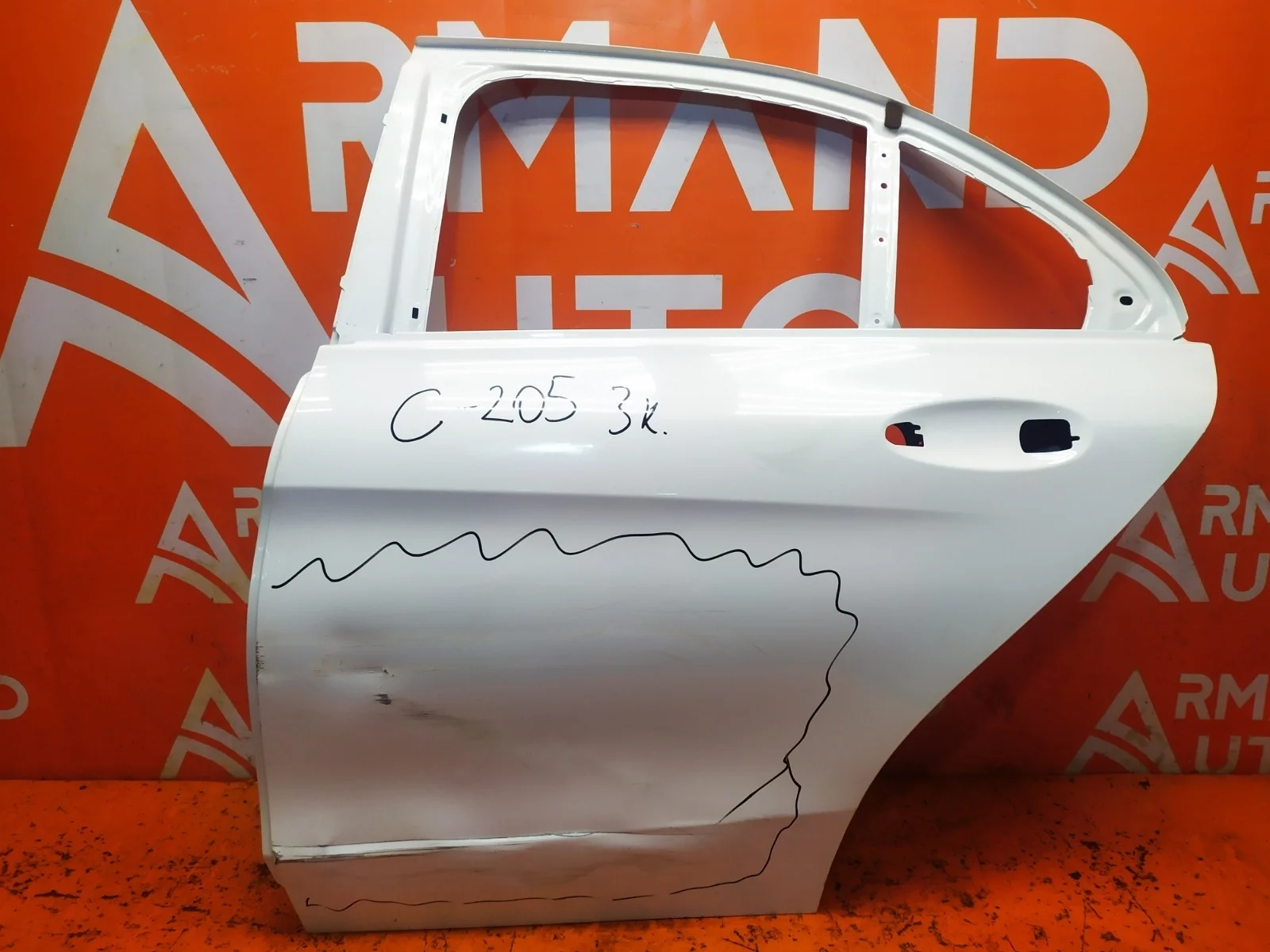 Дверь Mercedes -Class 2014-2021 W205