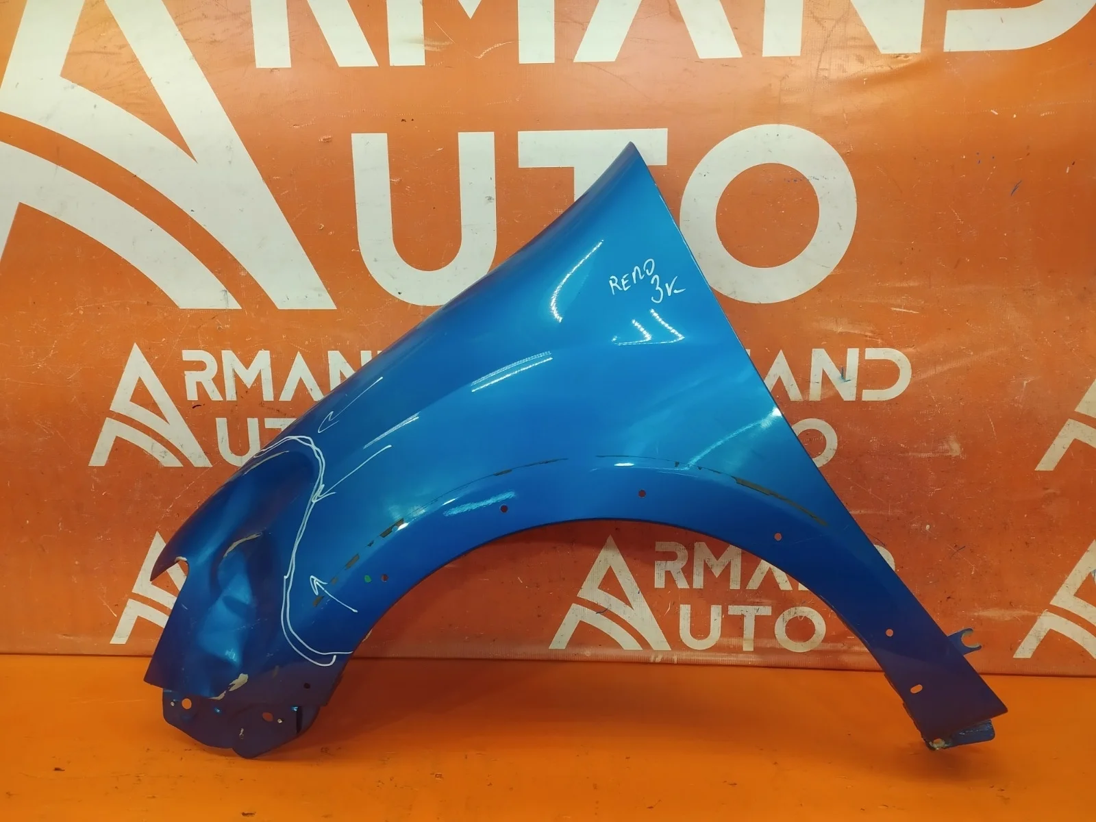 Крыло Renault Sandero 2013-2022
