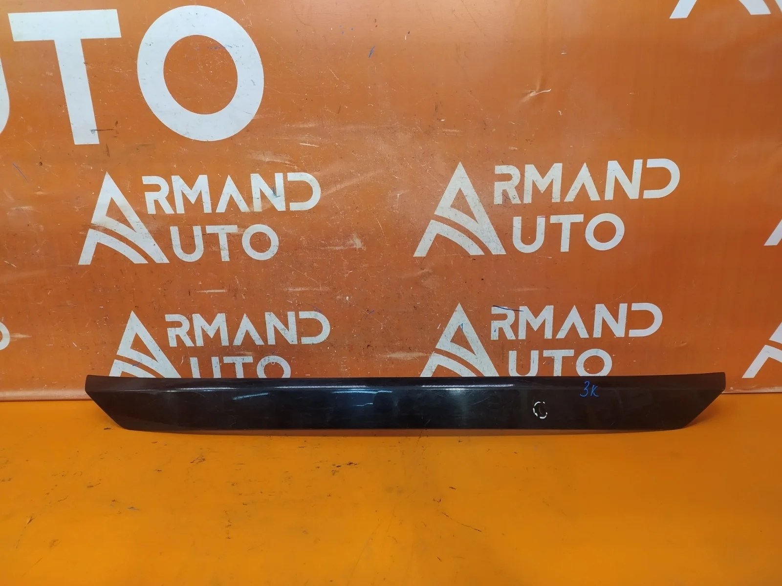 Накладка двери багажника Toyota RAV4 2015-2019 CA40