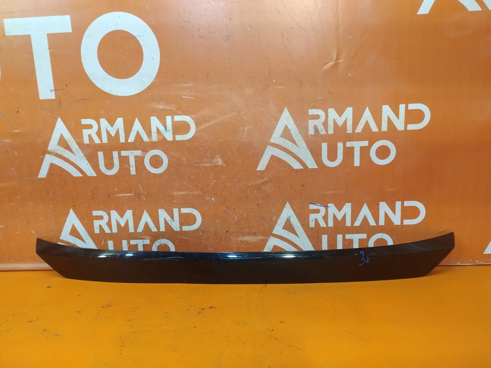 Накладка двери багажника Toyota RAV4 2015-2019 CA40