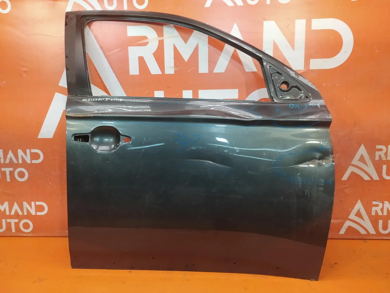 Дверь Mitsubishi Outlander 2015-нв 3