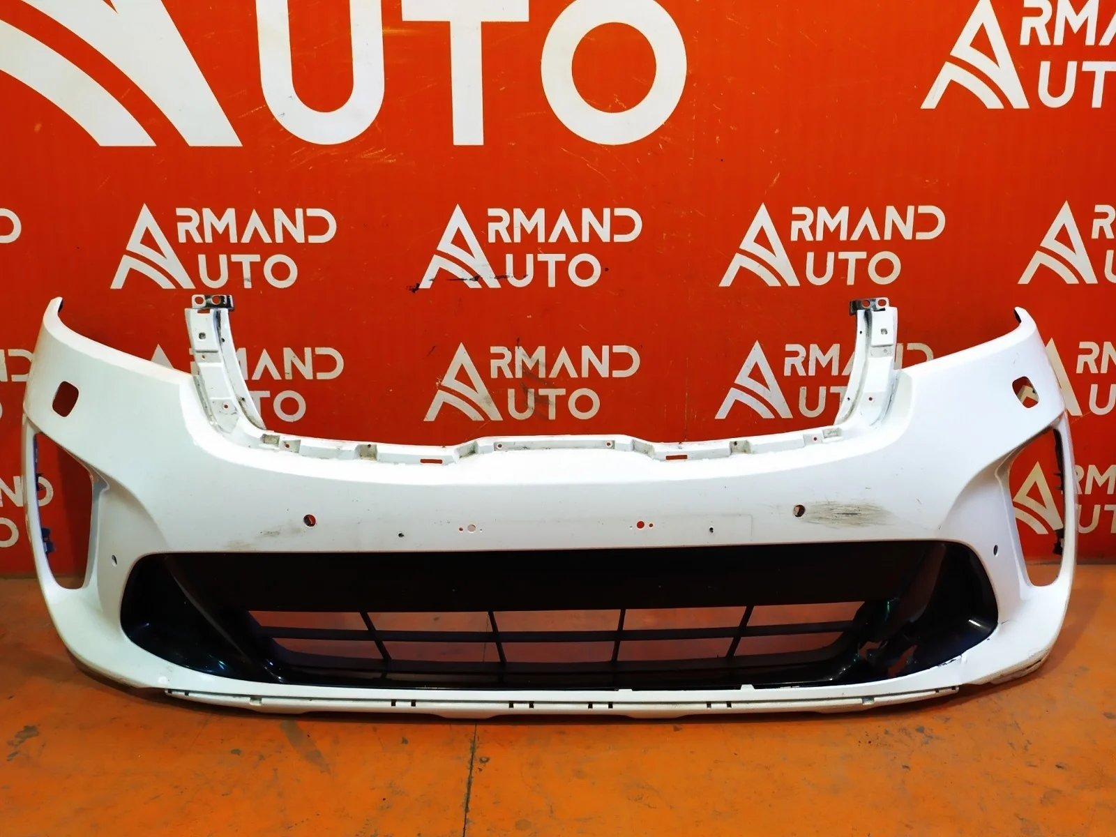 Бампер Kia SORENTO 2017-2020 3 Prime UM