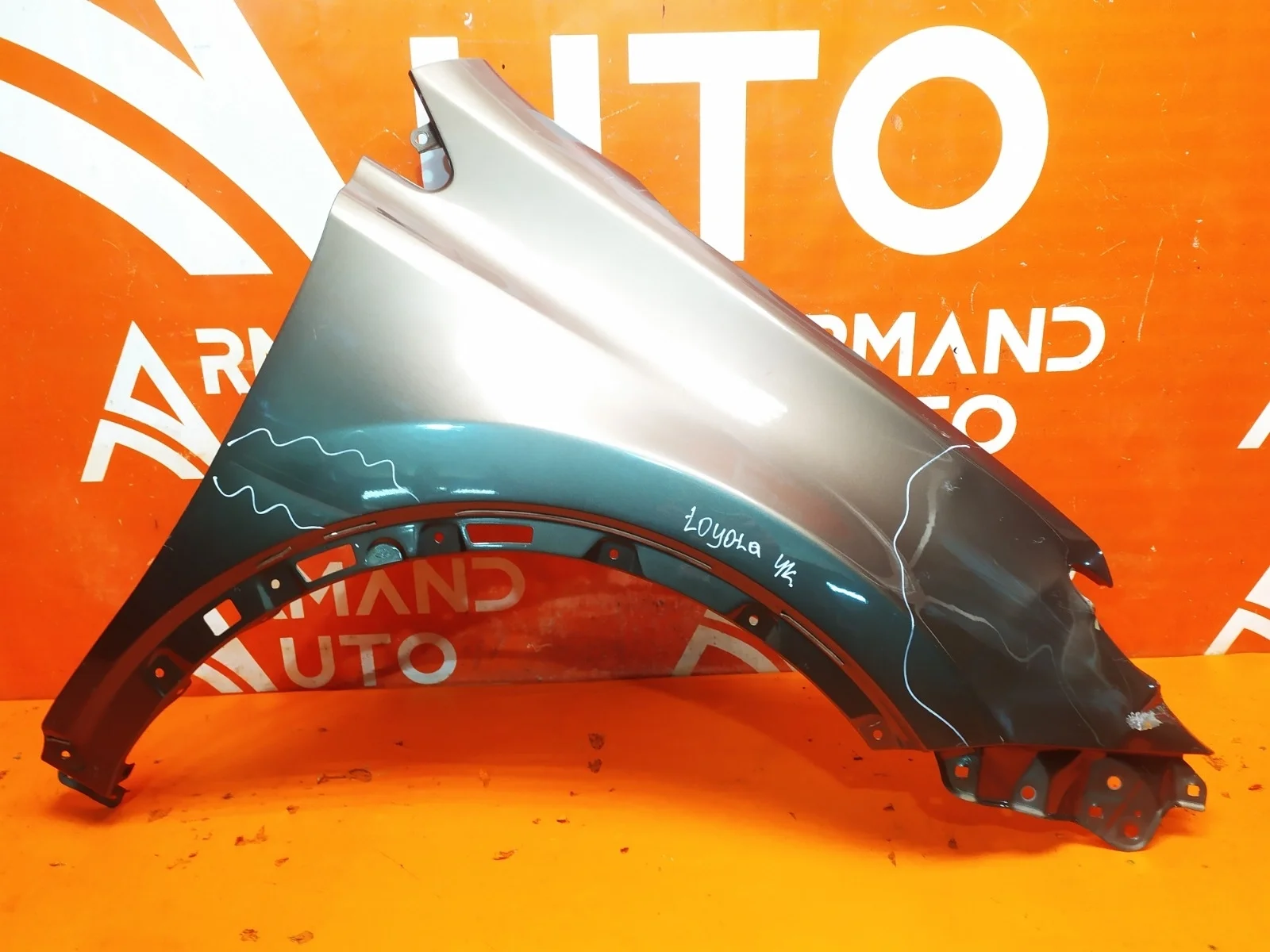 Крыло Toyota RAV4 2012-2019 CA40