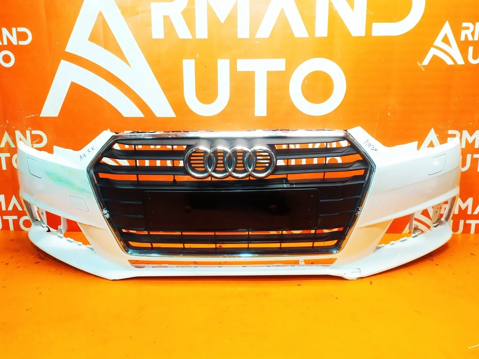 Бампер Audi A4 2015-2020 B9