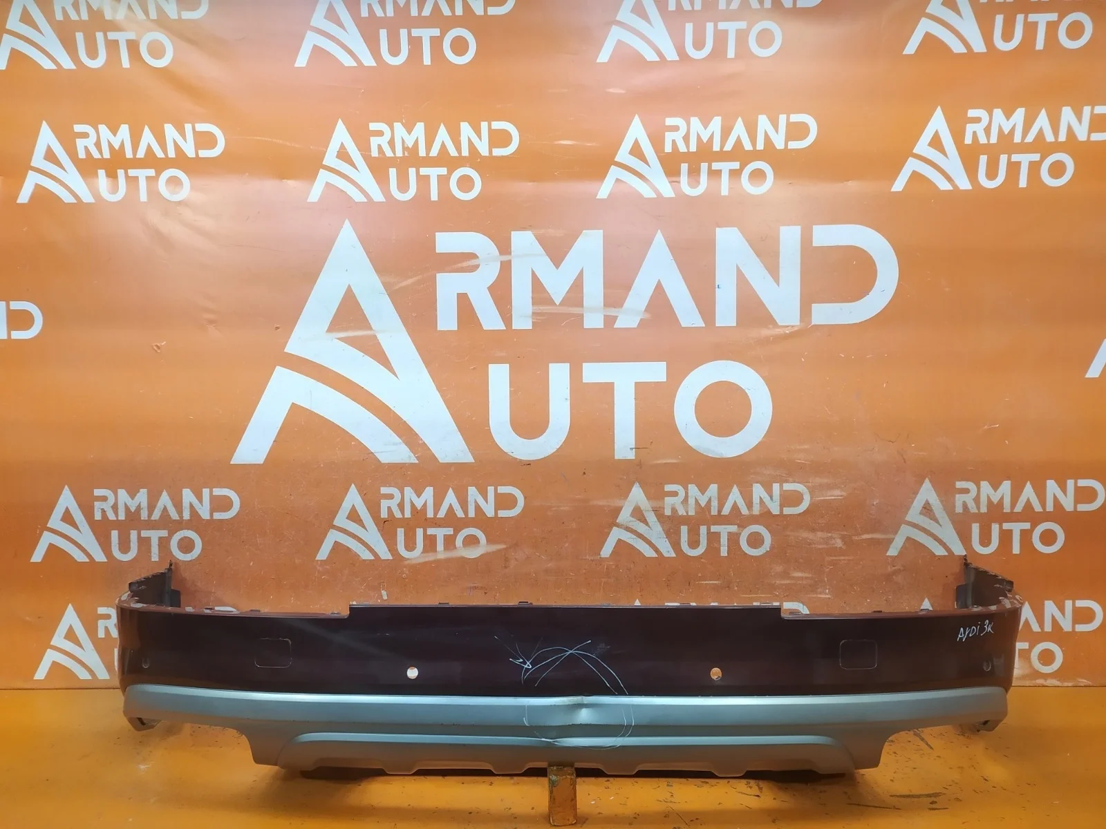 Бампер нижняя часть Audi Q7 2015-2020 4M