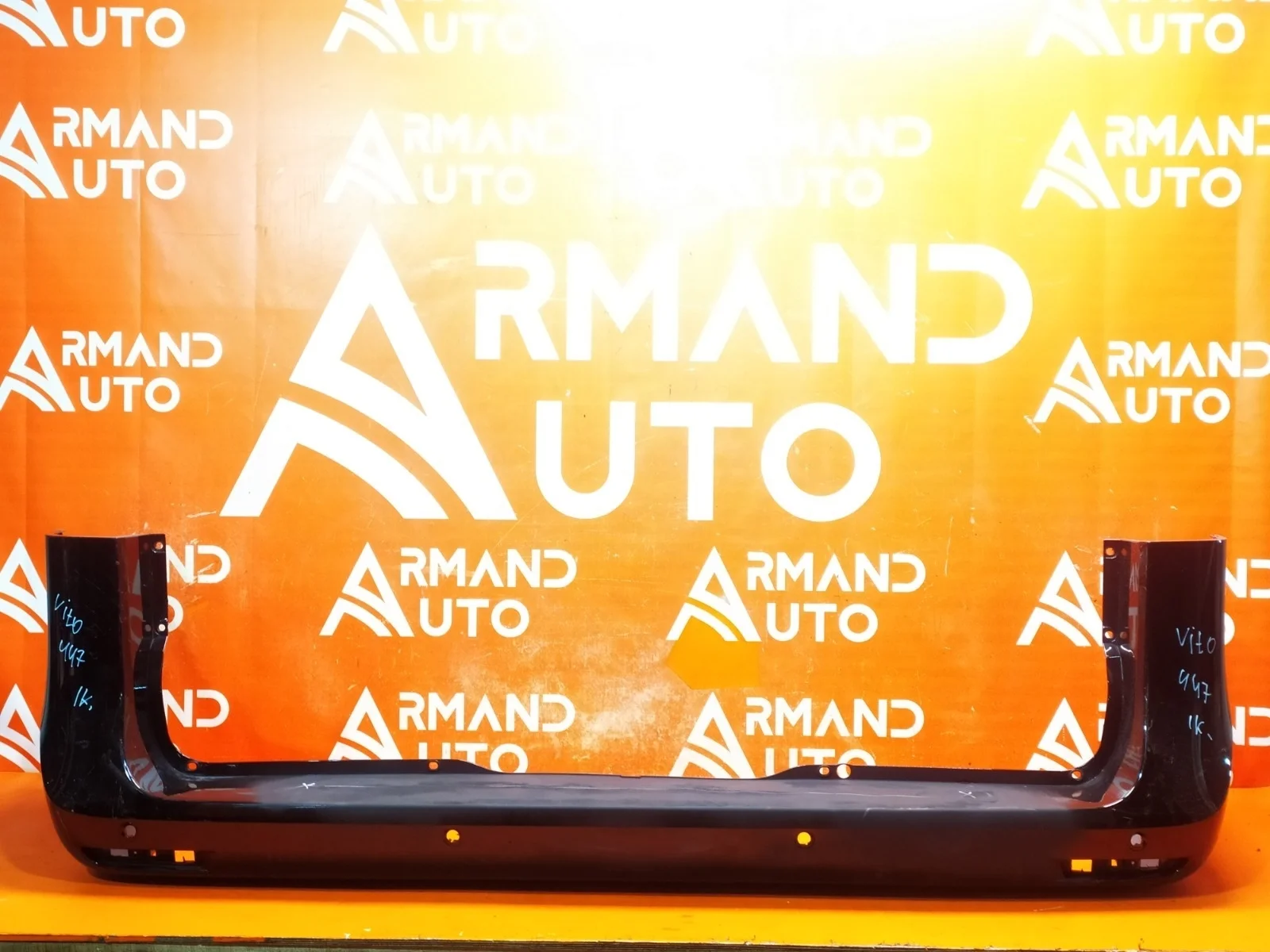 Бампер Mercedes V-Class 2014-нв W447