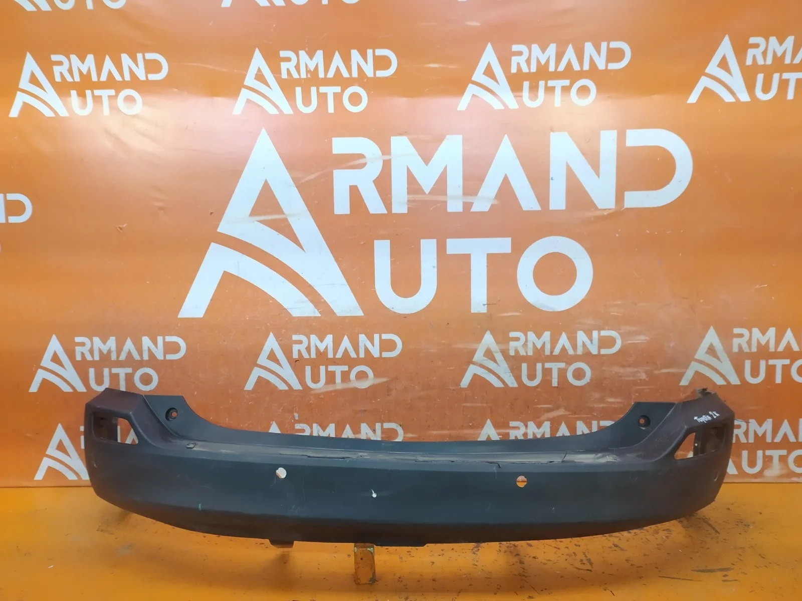 Бампер Toyota Rav4 2012-2015 CA40