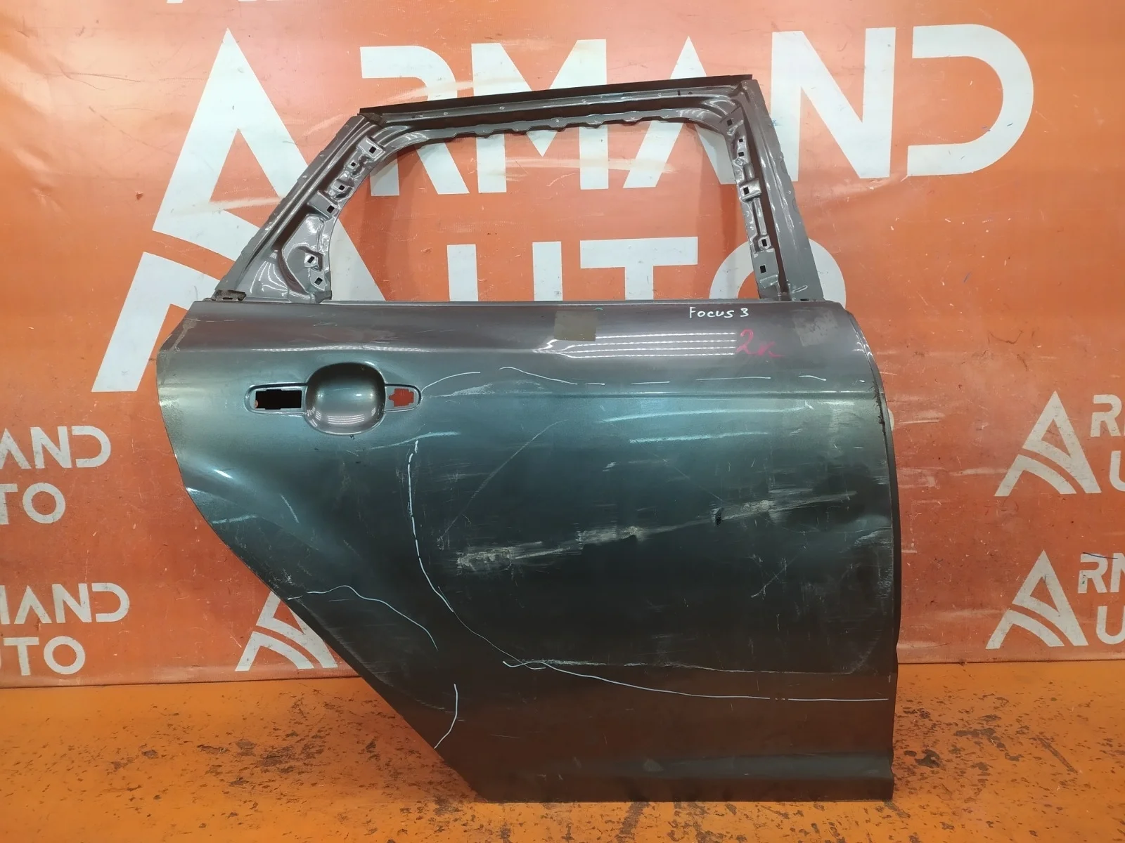 Дверь Ford Focus 2011-2019 3