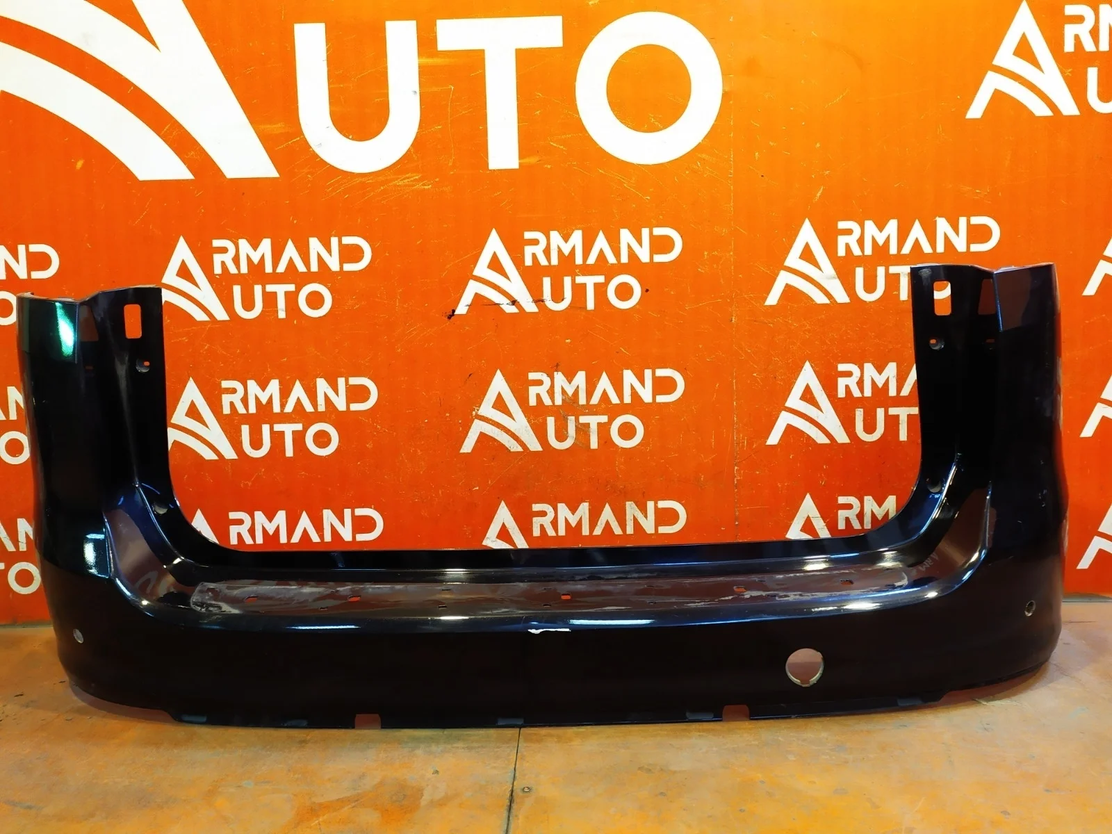 Бампер Ford C-Max 2010-нв