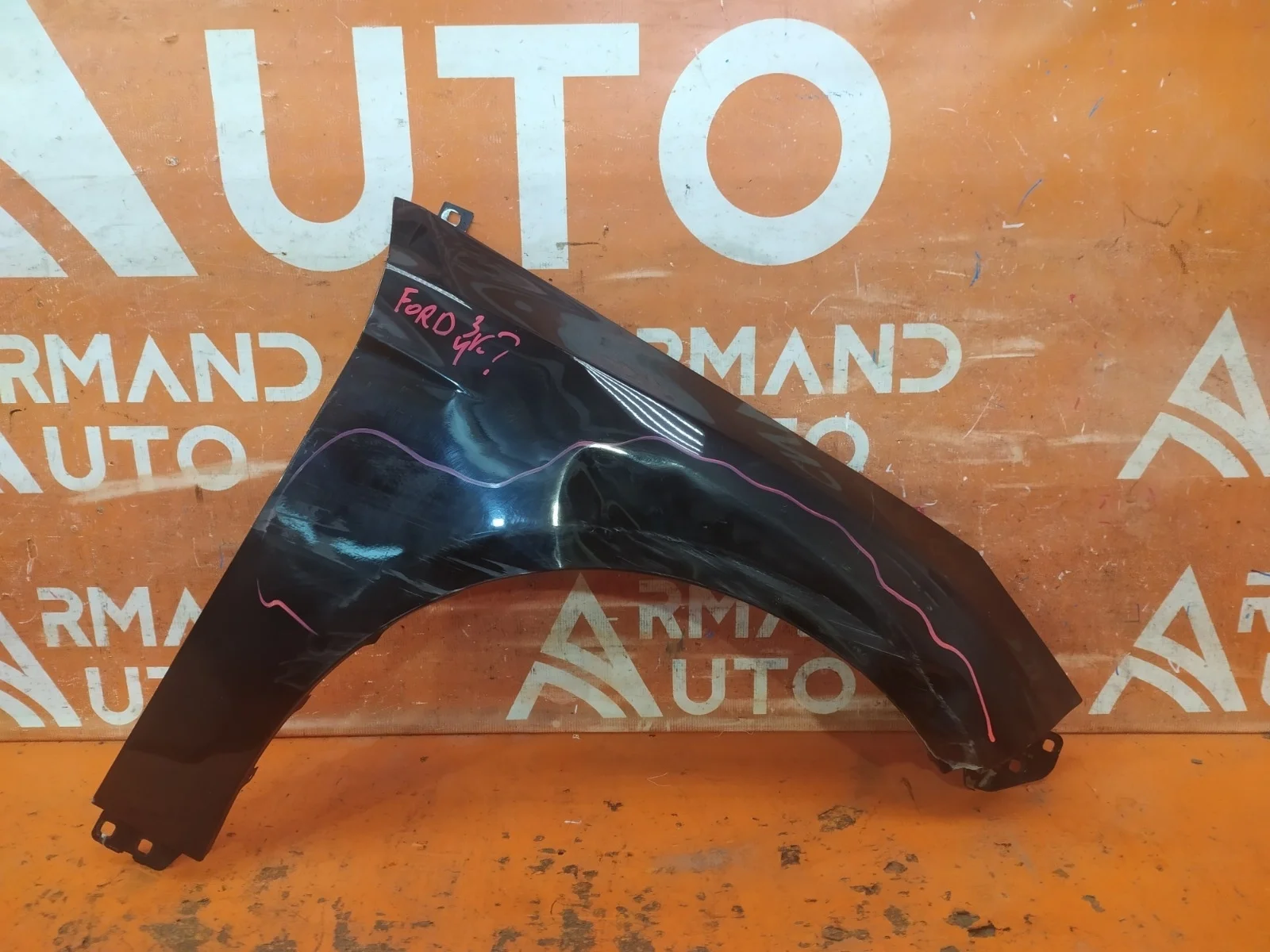 Крыло Ford Focus 2011-2019 3