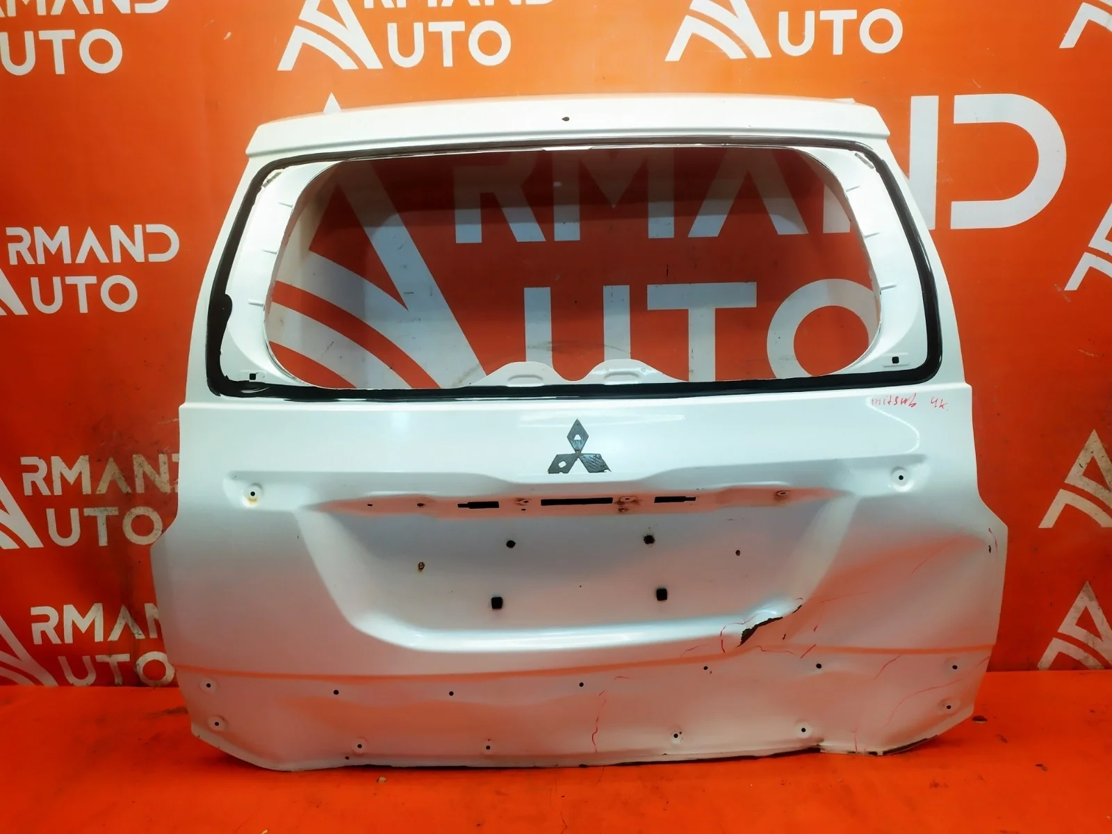 Дверь багажника Mitsubishi Pajero Sport 2015-2021 3