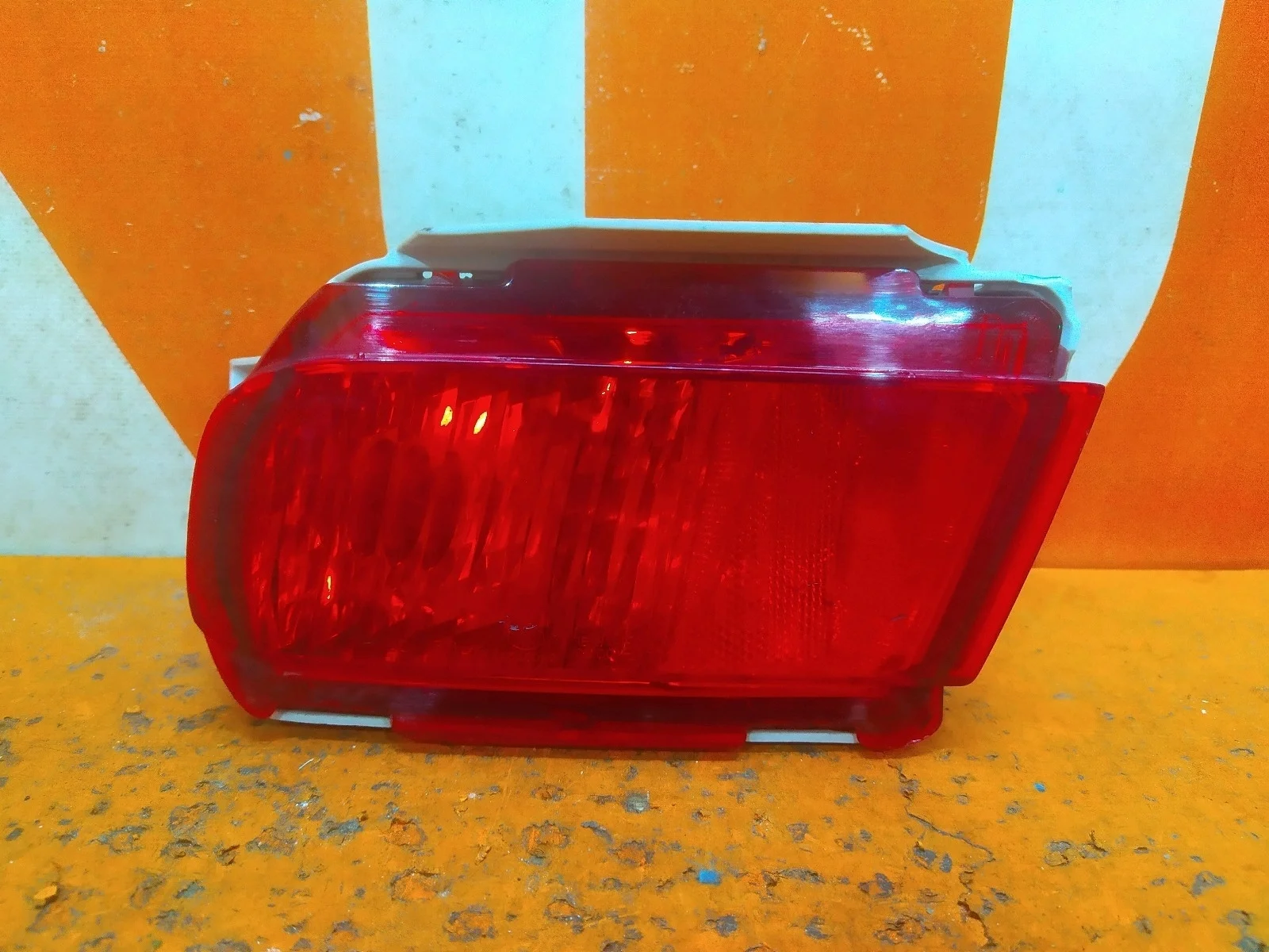 Фонарь противотуманный Toyota Land Cruiser Prado 2009-нв 150