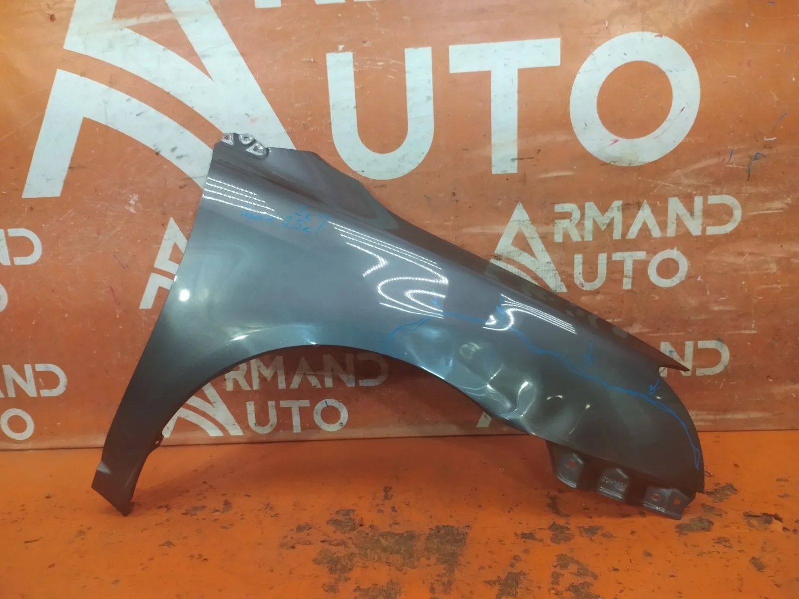 Крыло Toyota Avensis 2006-2009 Т250