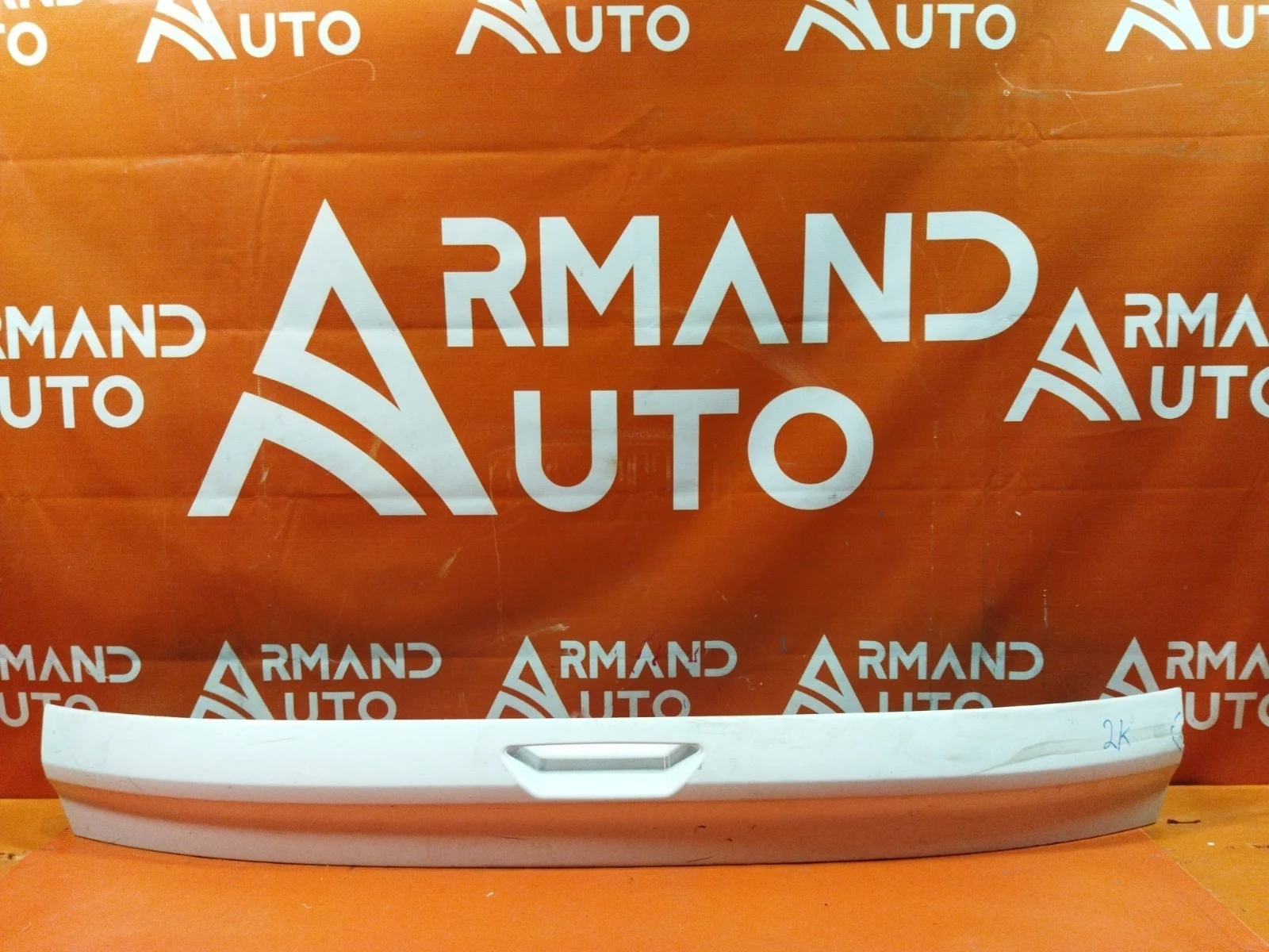 Накладка двери багажника Ford Kuga 2012-2019 CBS