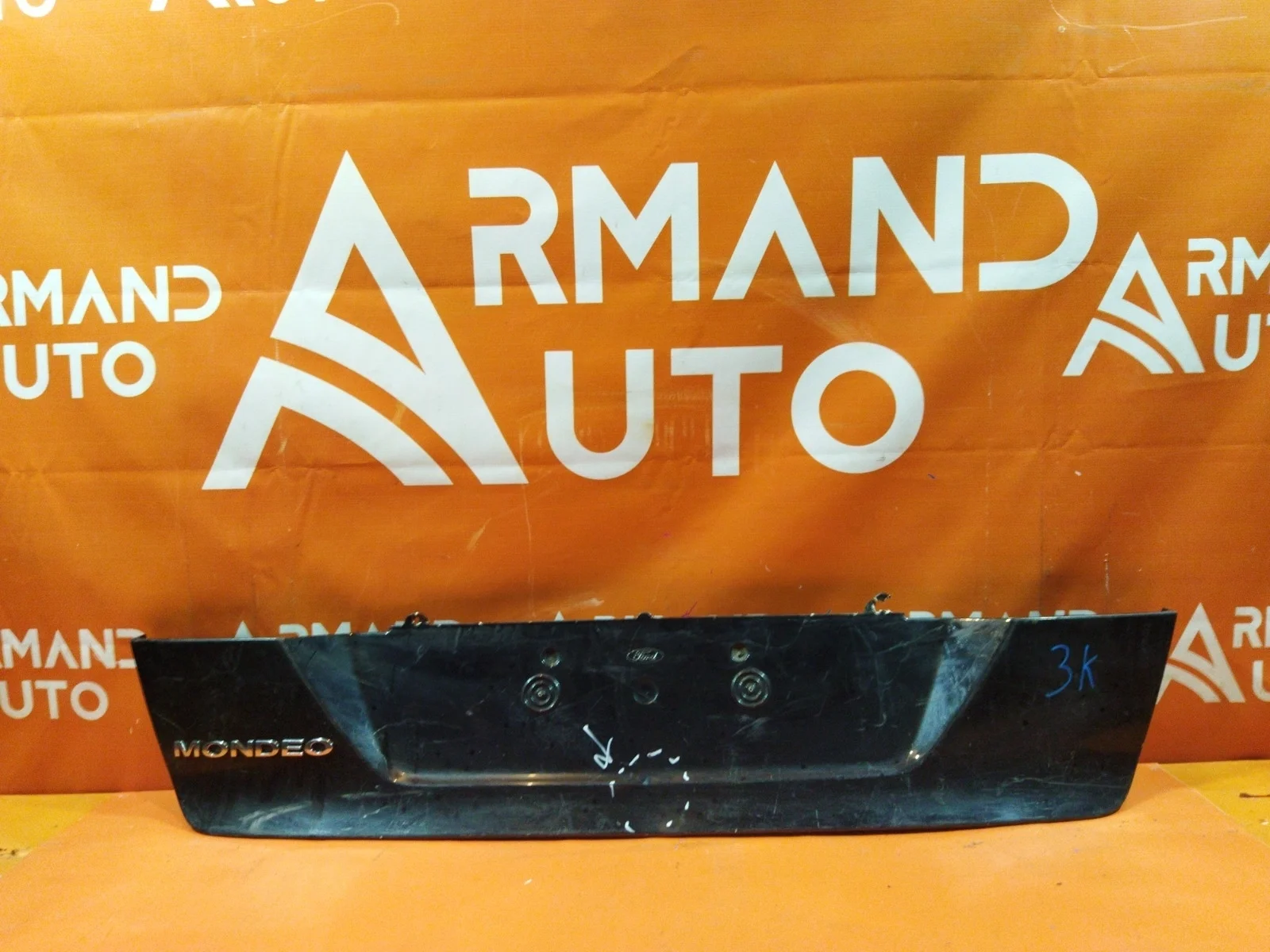 Накладка крышки багажника Ford Mondeo 2010-2014