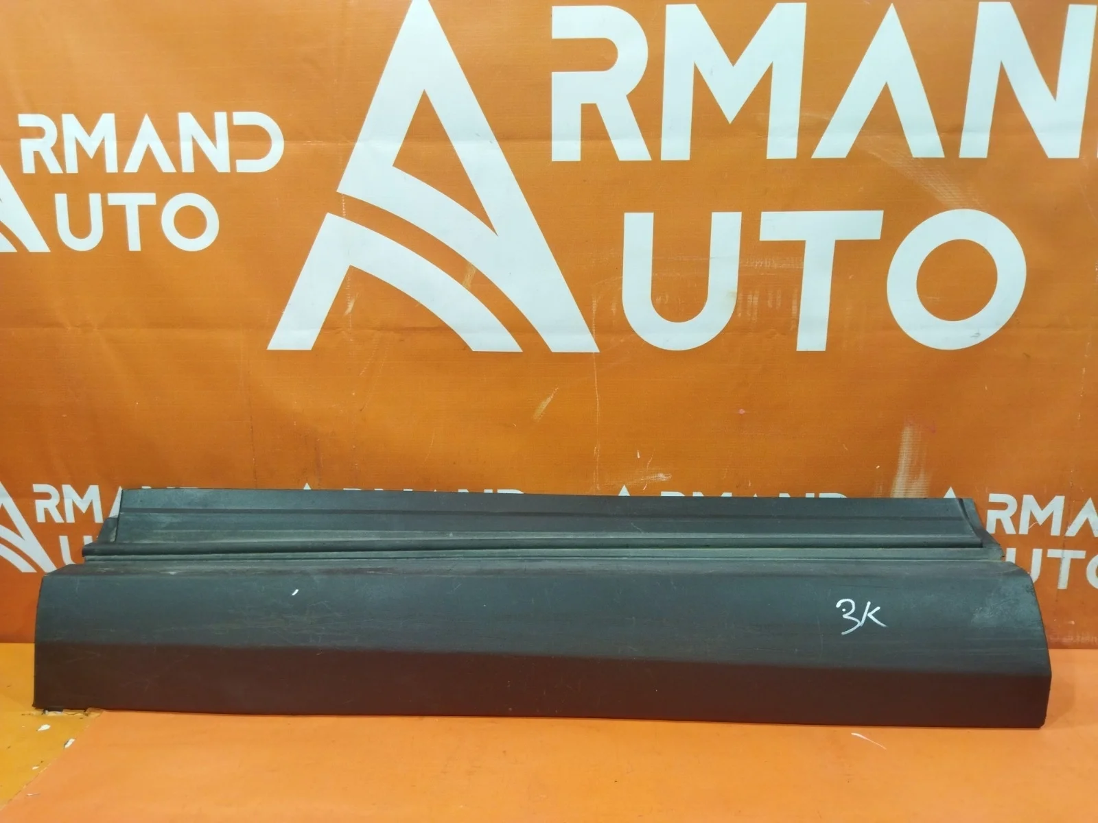 Молдинг двери Toyota RAV4 2015-2019 CA40